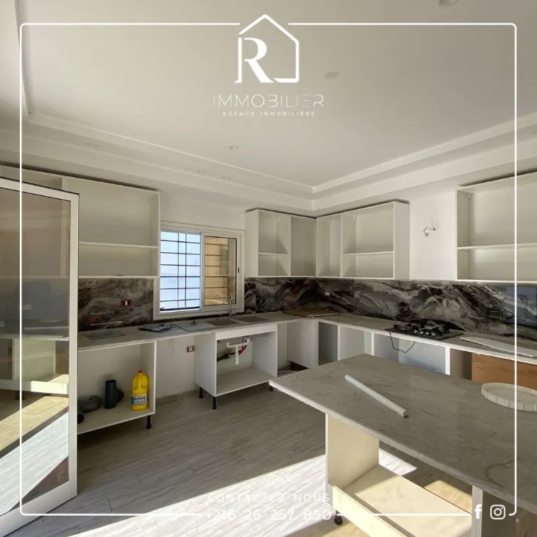  À Louer : Spacieux Appartement S+3 à Mourouj 6 