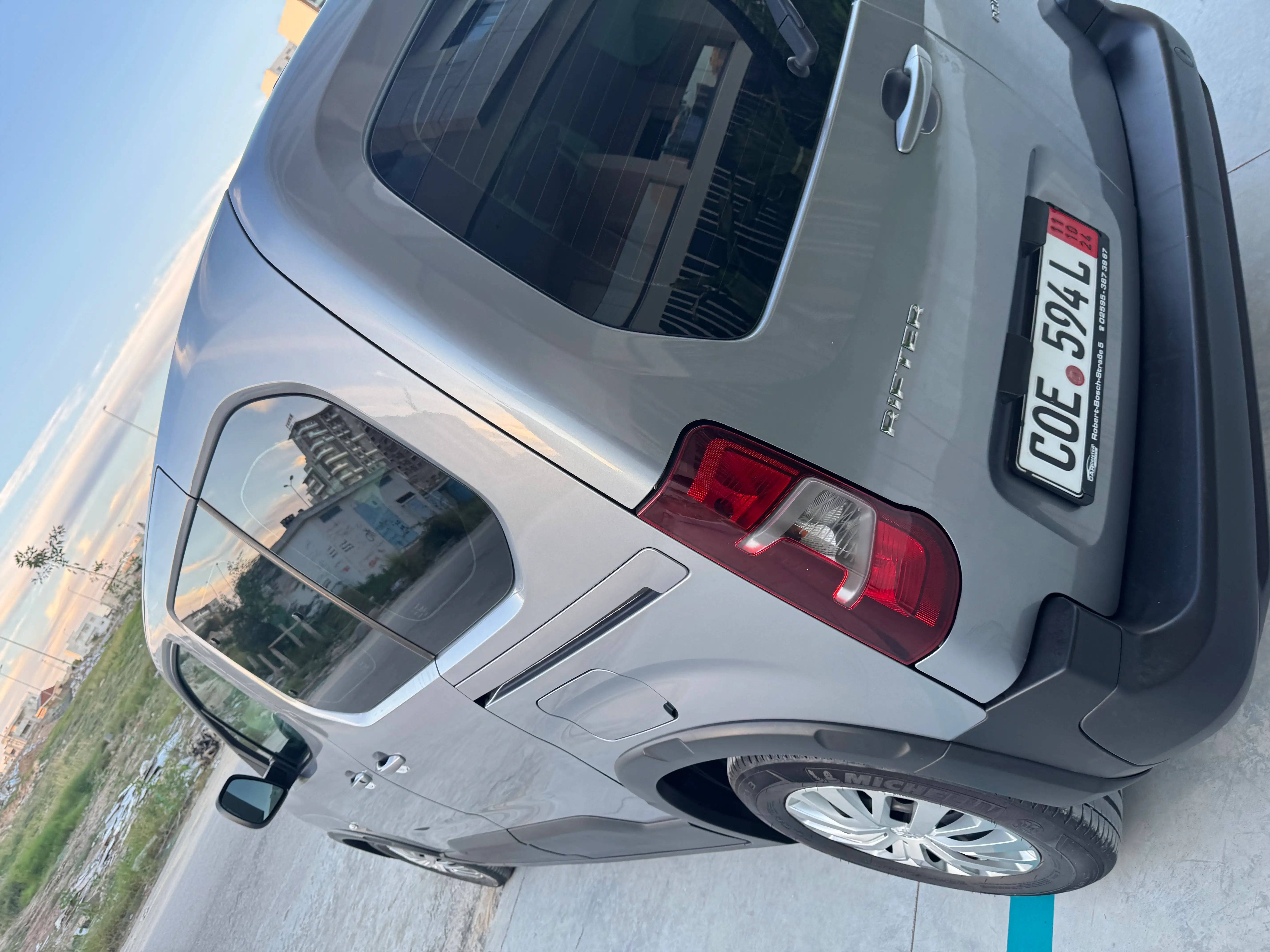  Peugeot K9 2020 à sousse - Photo 3