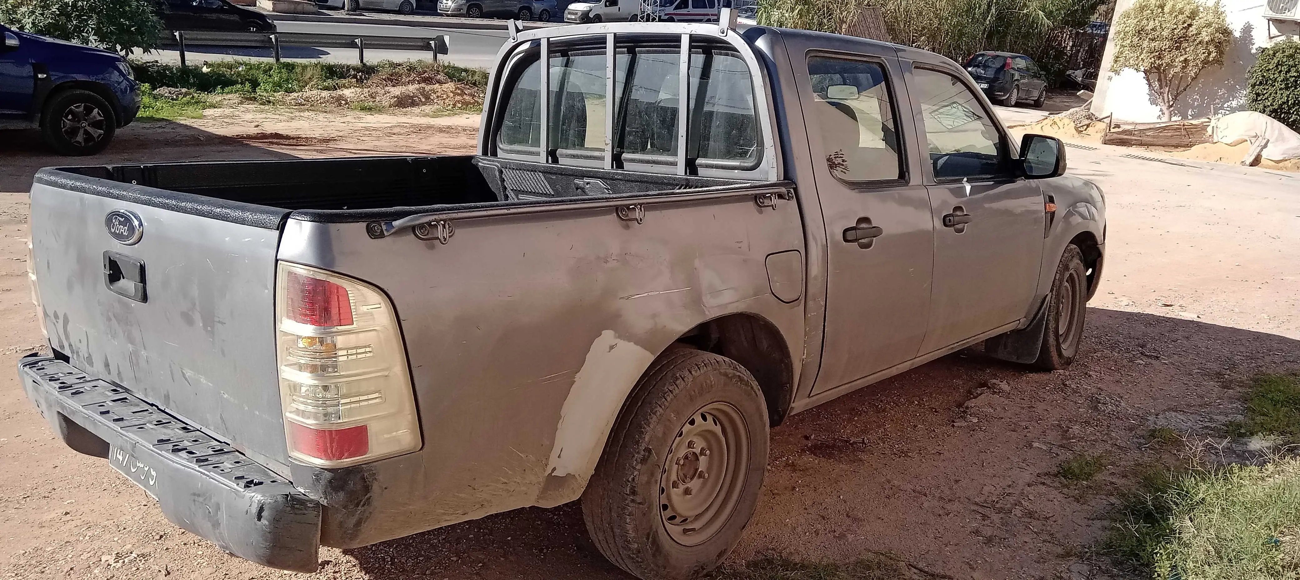  Ford ranger à Tunis - Photo 3