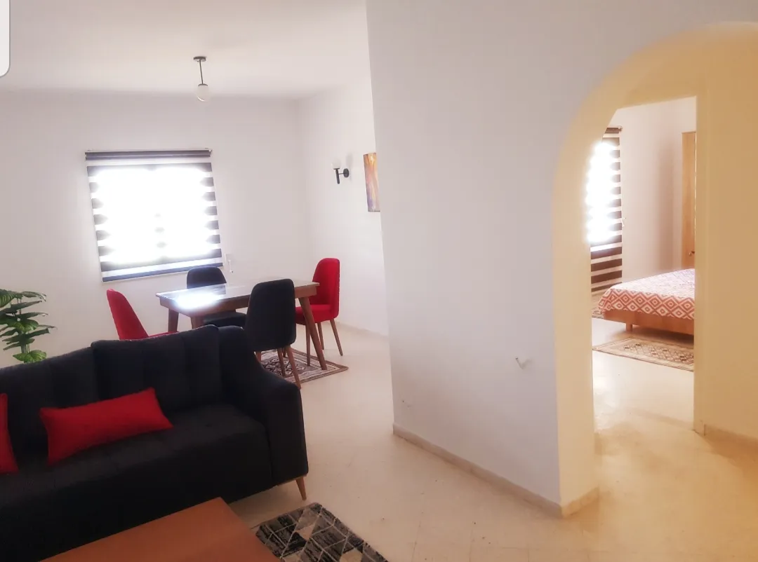  A vendre un charmant S+1 RDC à Kantaoui 