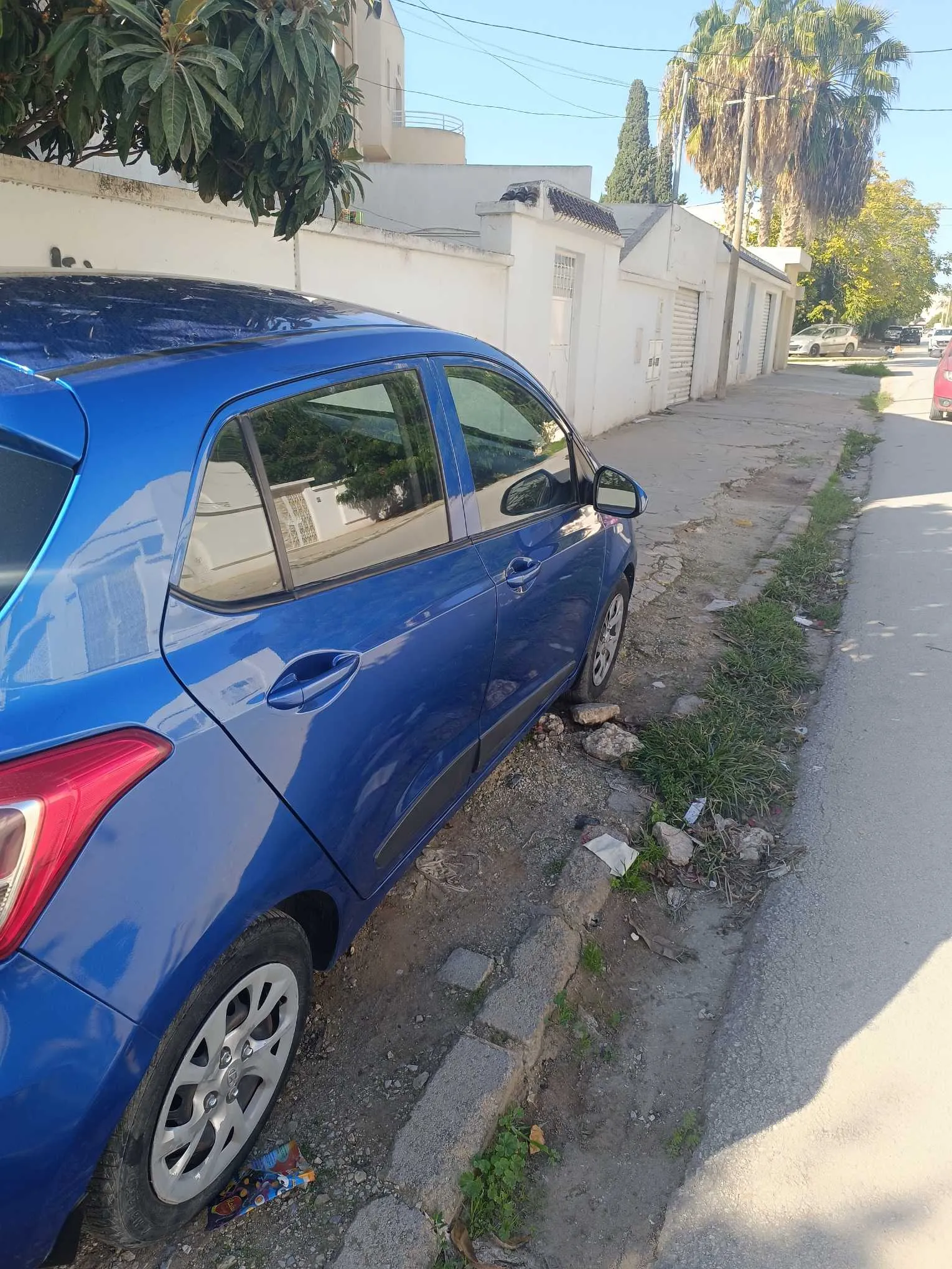  Grand i10 à vendre à Tunis - Photo 3