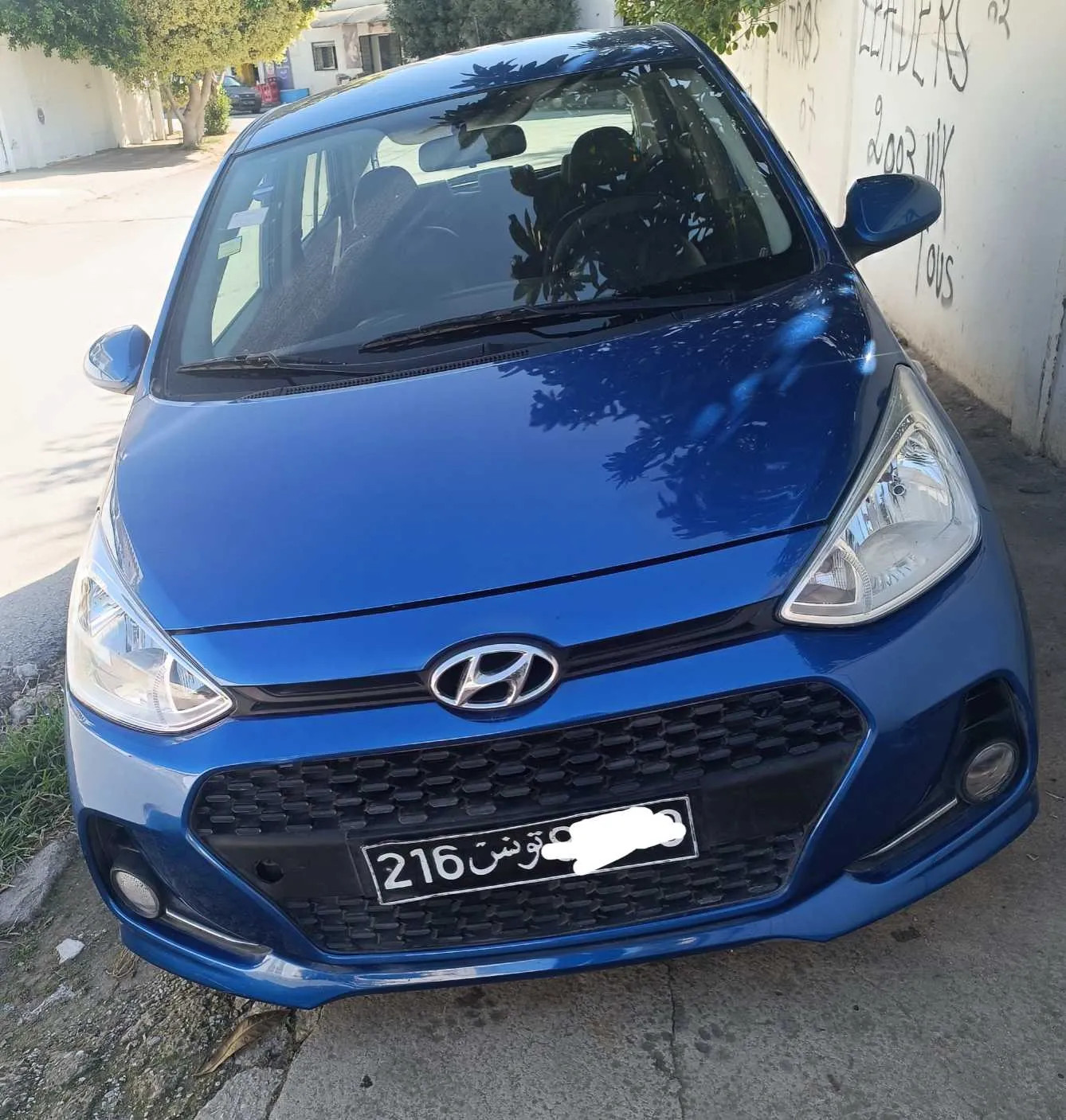  Grand i10 à vendre à Tunis - Photo 2