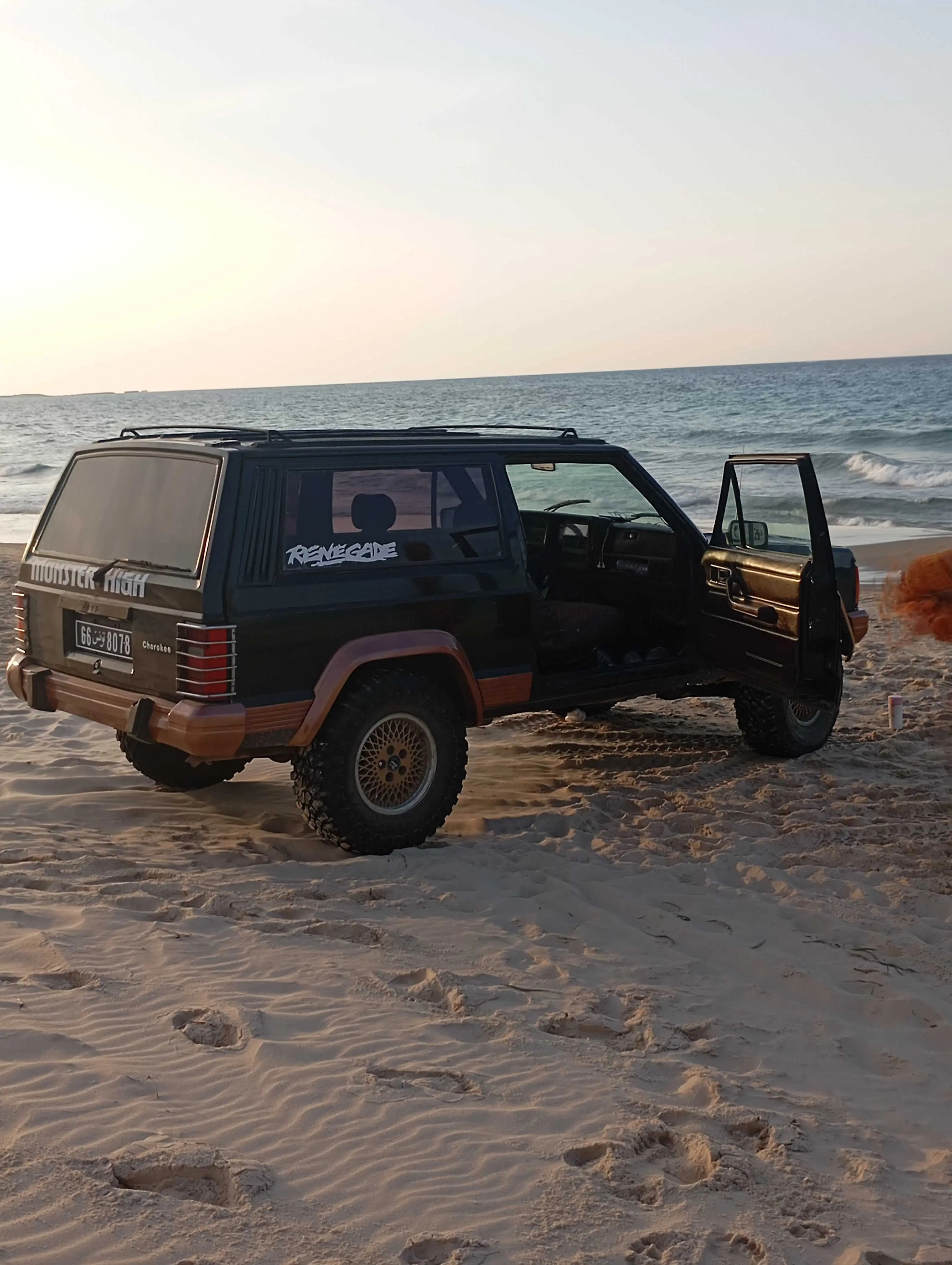  Jeep Cherokee xj à Bizerte - Photo 3