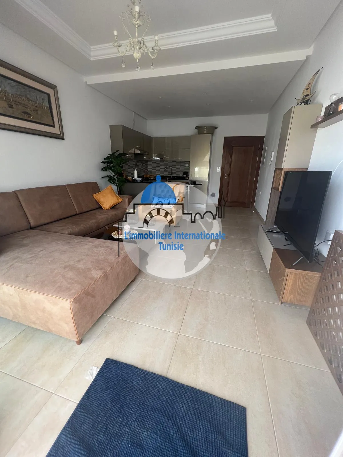    Un immeuble r1 à bab bha