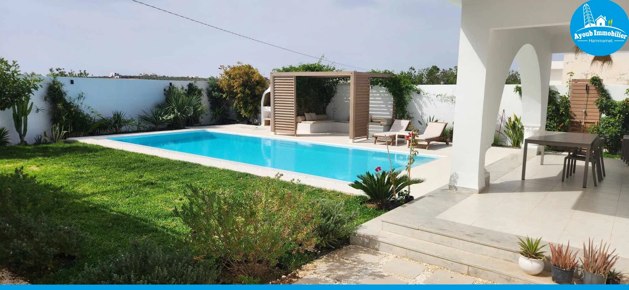  A Vendre Villa Modane Située Au Bord De La Mer à Benikhiar, Nabeul 