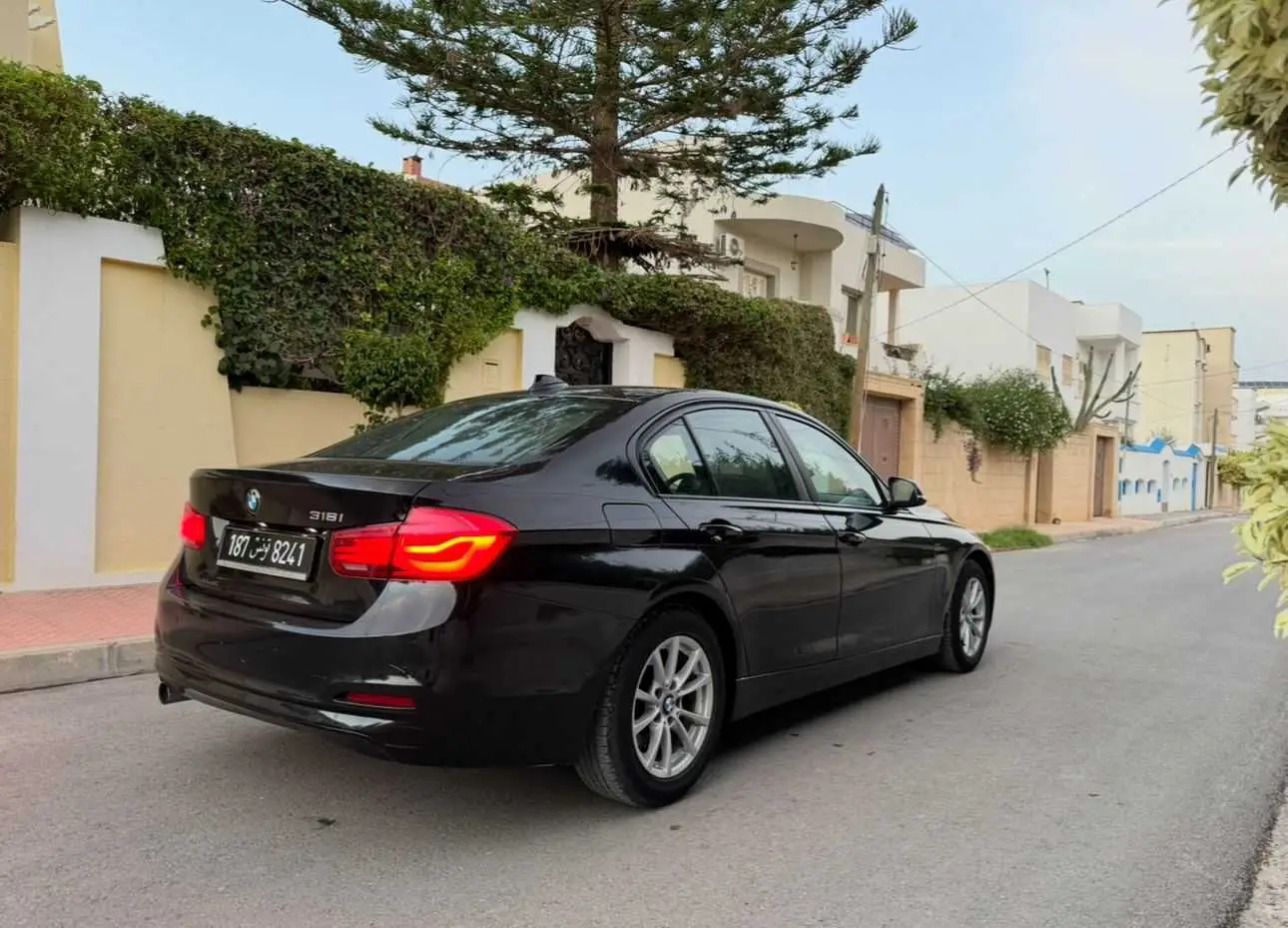  Bmw 318i phase 2 à sousse - Photo 3