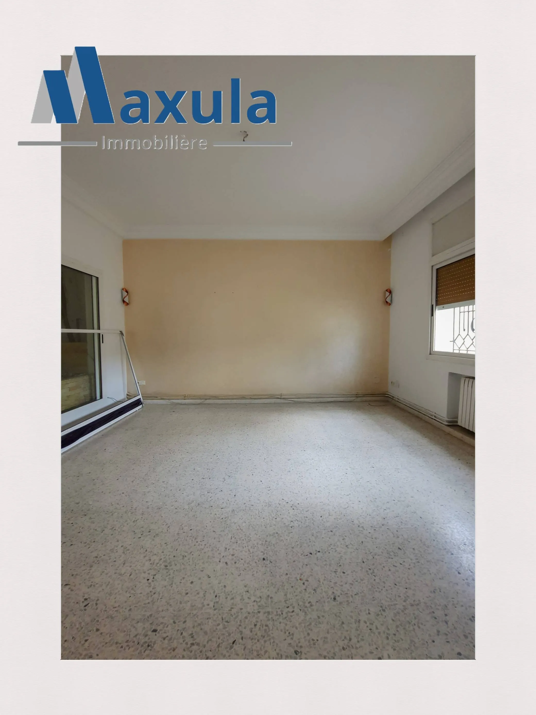  une villa inachevée 29730412 