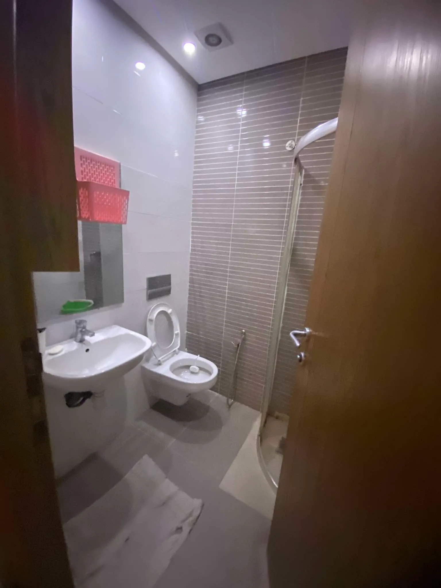  Appartement meublé 93330182 à Ben Arous - Photo 2