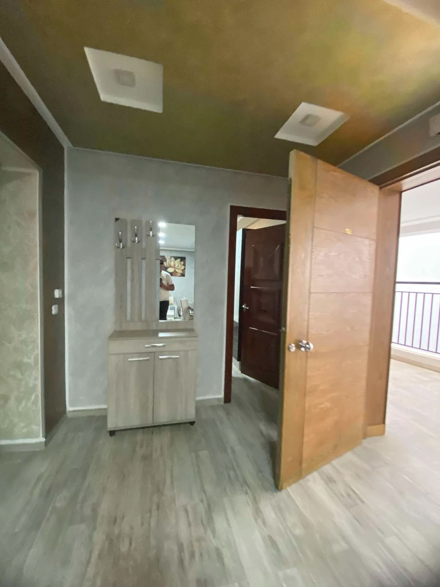  Appartement meublé 93330182 à Ben Arous - Photo 2