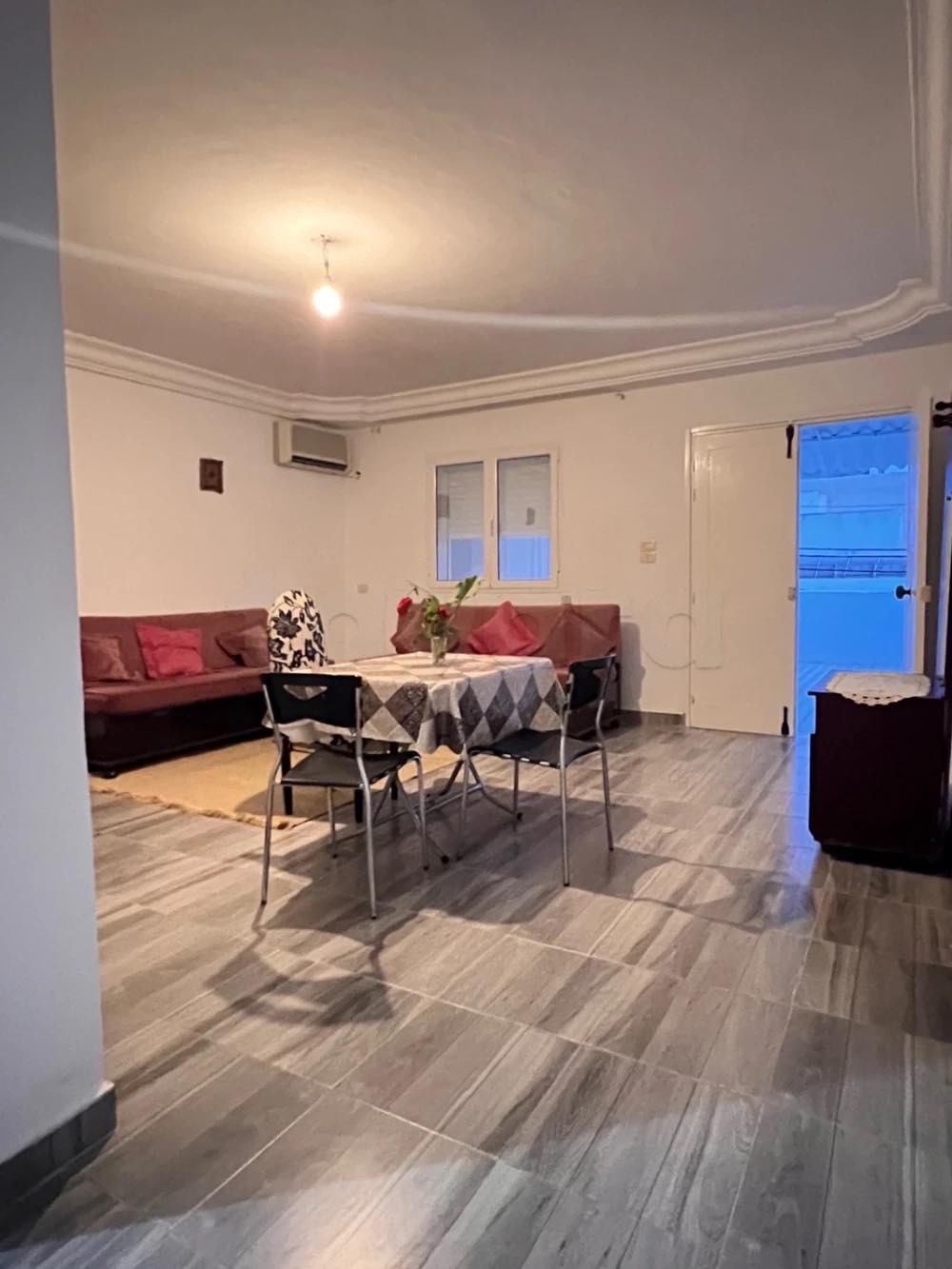  À VENDRE un appartement S+2 meublé situé à Résidence Palme Lake Resort Folla Monastir 
