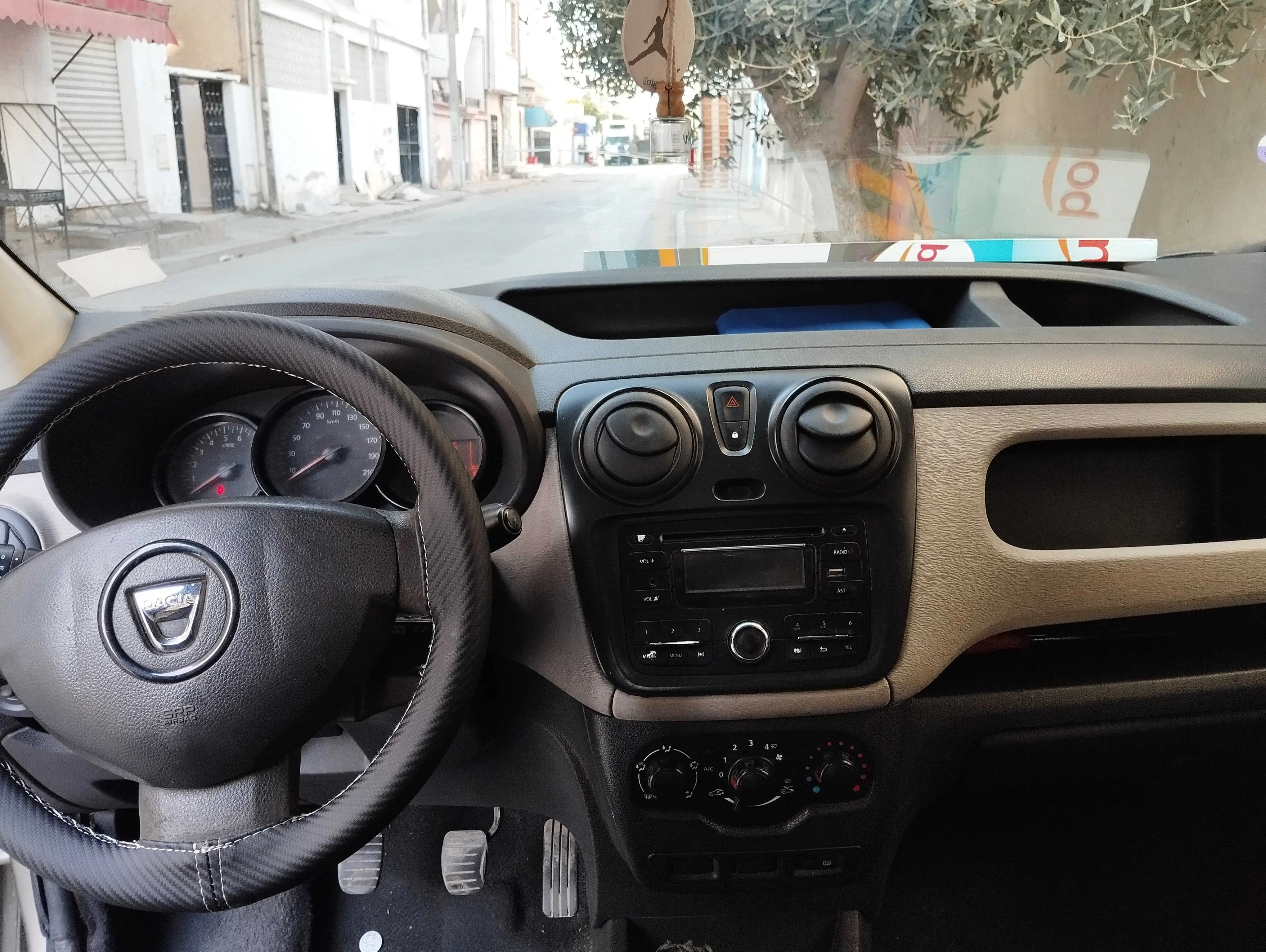  Dacia dokker van lux à Ben Arous - Photo 3
