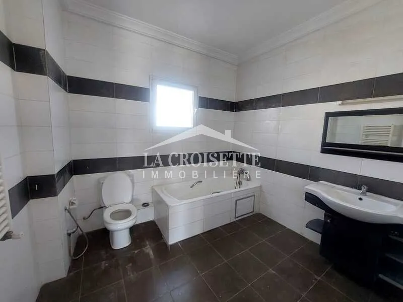  Villa S+4 à La Marsa MVL1624 à Tunis - Photo 3