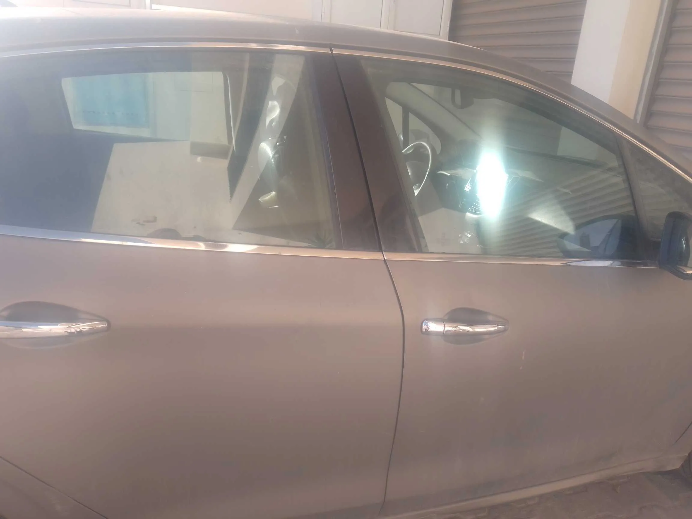  Vente Peugeot 208 style à Medenine - Photo 2