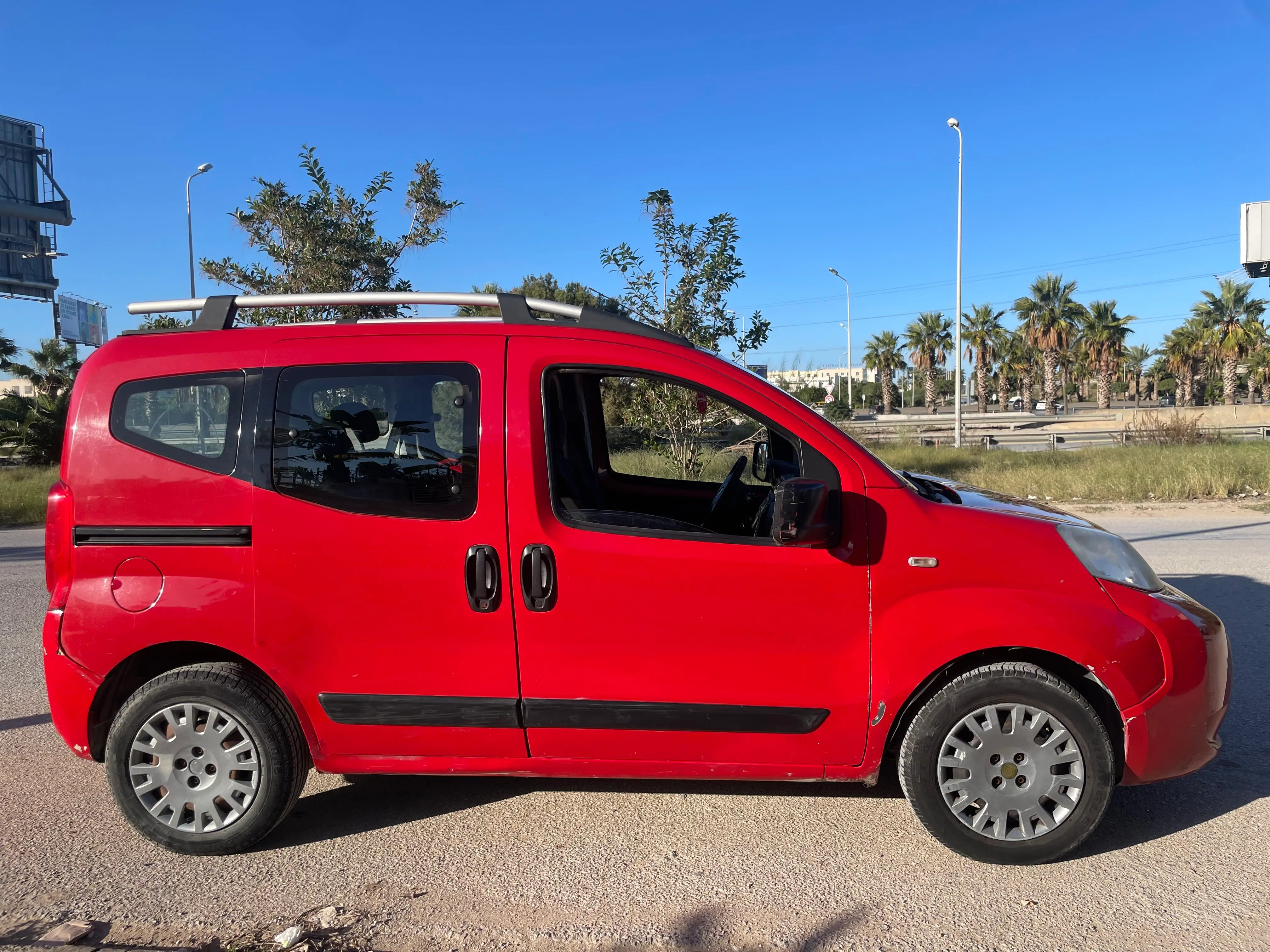  Fiat Qubo à Tunis - Photo 2