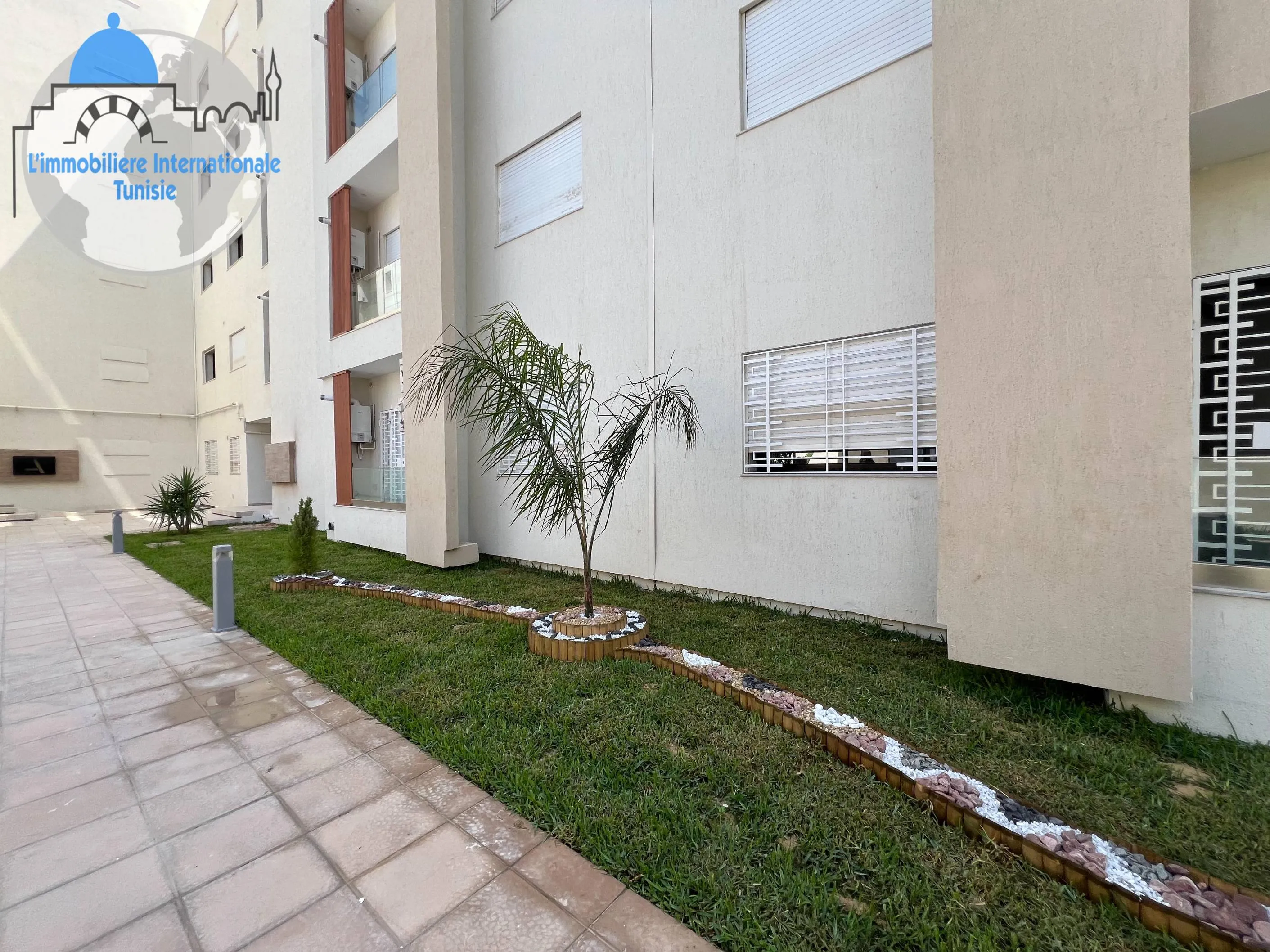 VILLA MEUBLÉE À MELLITA DJERBA ZU - RÉF V678