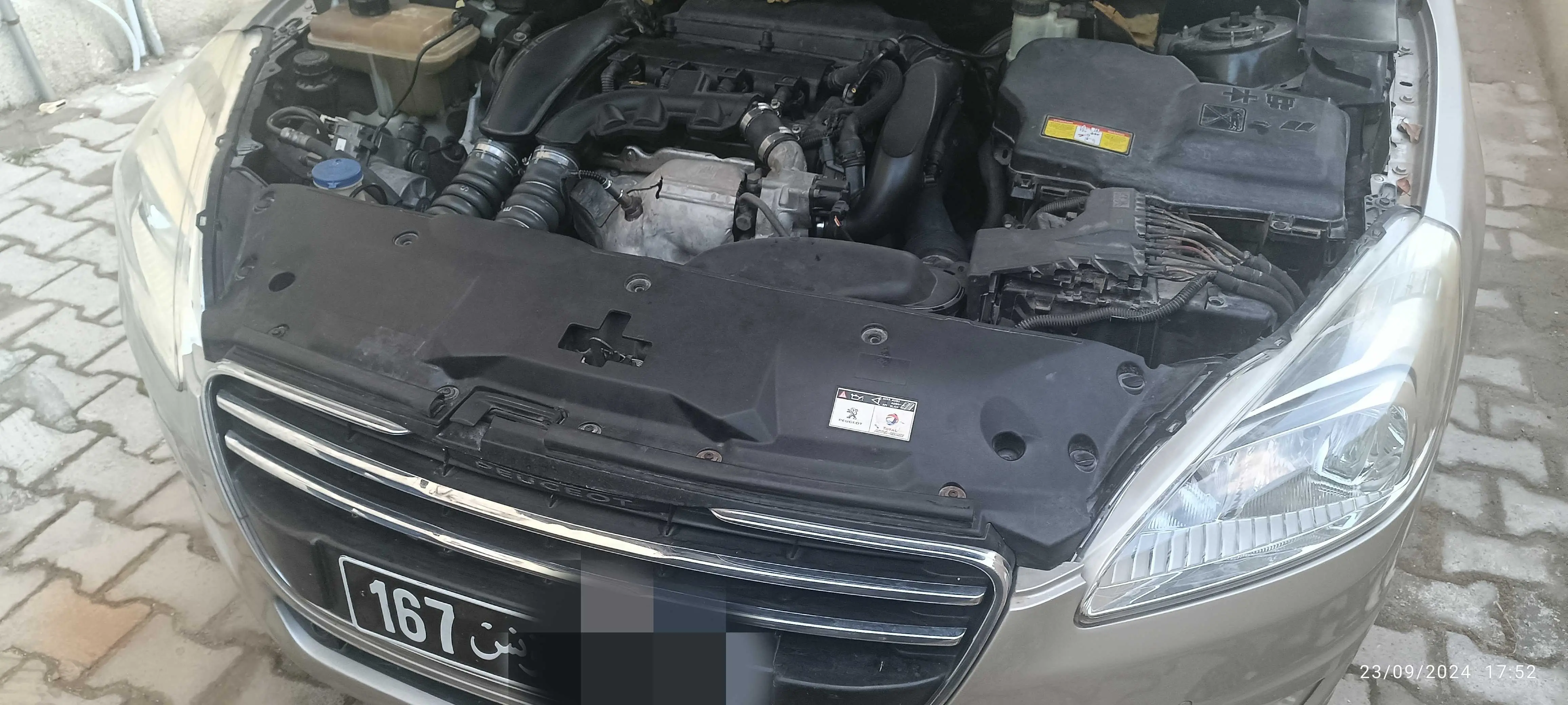  Tel:97667097 Peugeot 508.9ch.essence Année :2013 Kilométrage :200 à Ben Arous - Photo 2