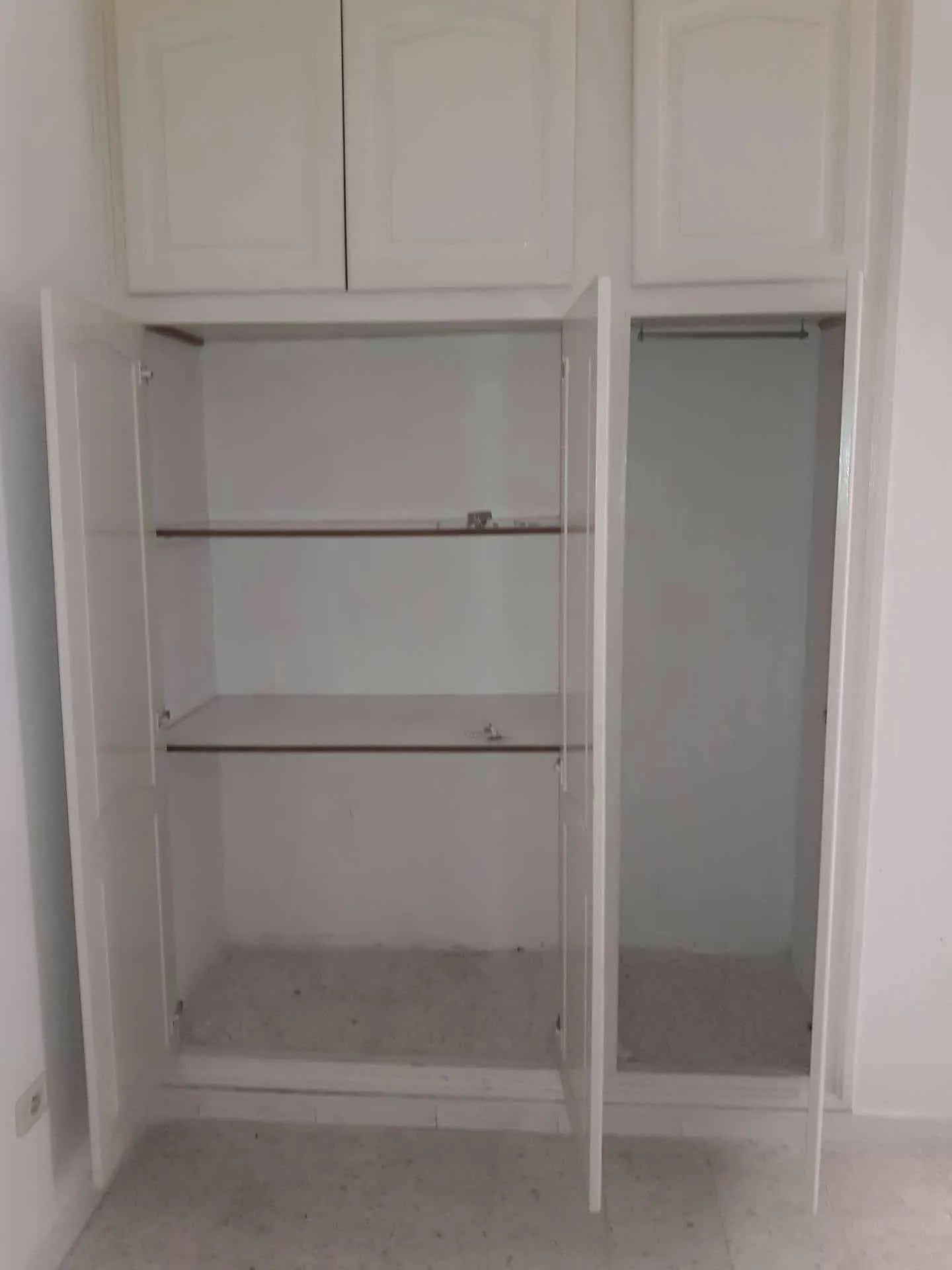  Appartement a louer à Tunis - Photo 2