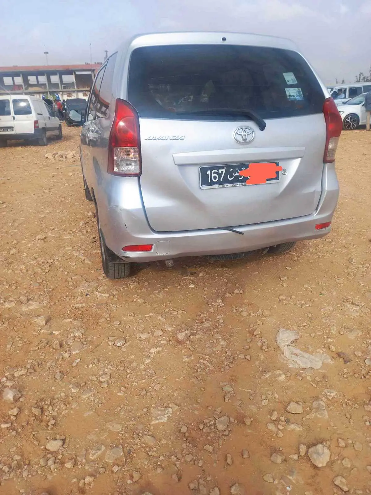  Toyota Avensis à Medenine - Photo 3