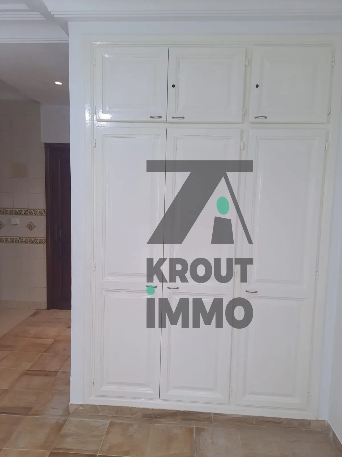  Jardin l' Aouina ét villa 180 m² a louer 