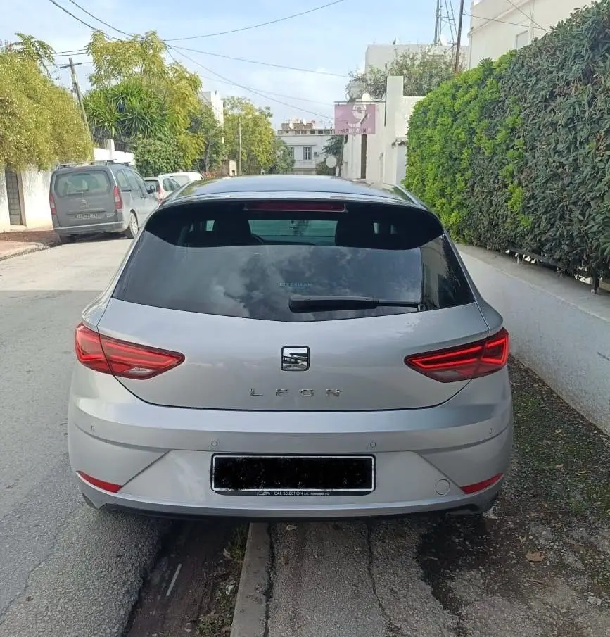  Seat Leon à Kairouan - Photo 3