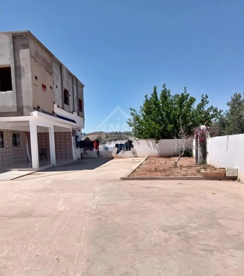 Maison avec étage inachevé et garage à Hammamet Sud à vendre 51355351 à Nabeul - Photo 2