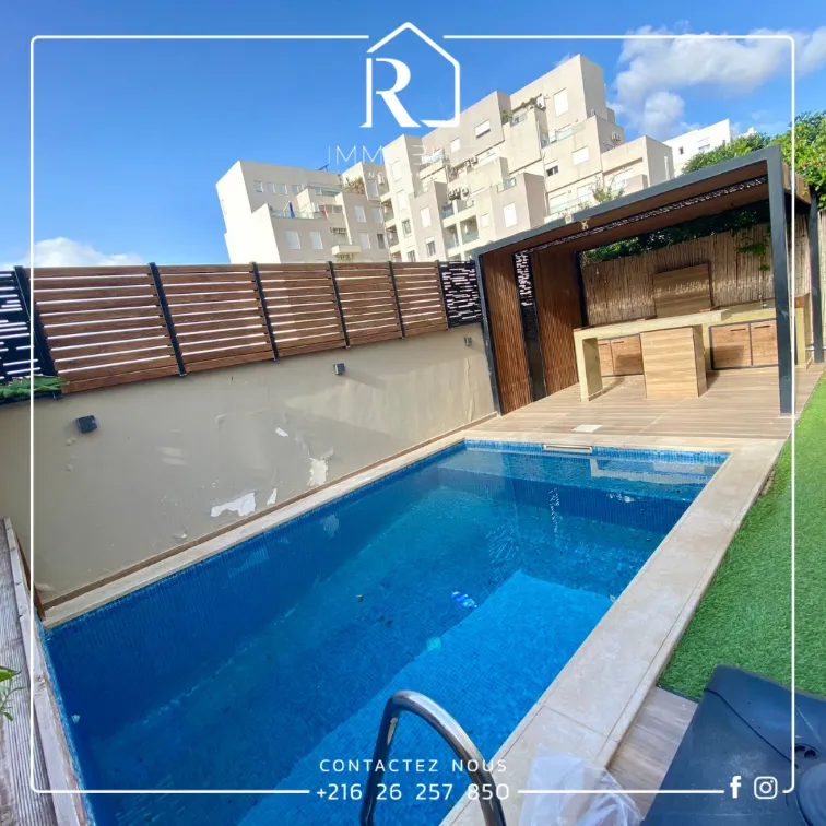  ????A #vendre Un RDC avec #piscine privée 