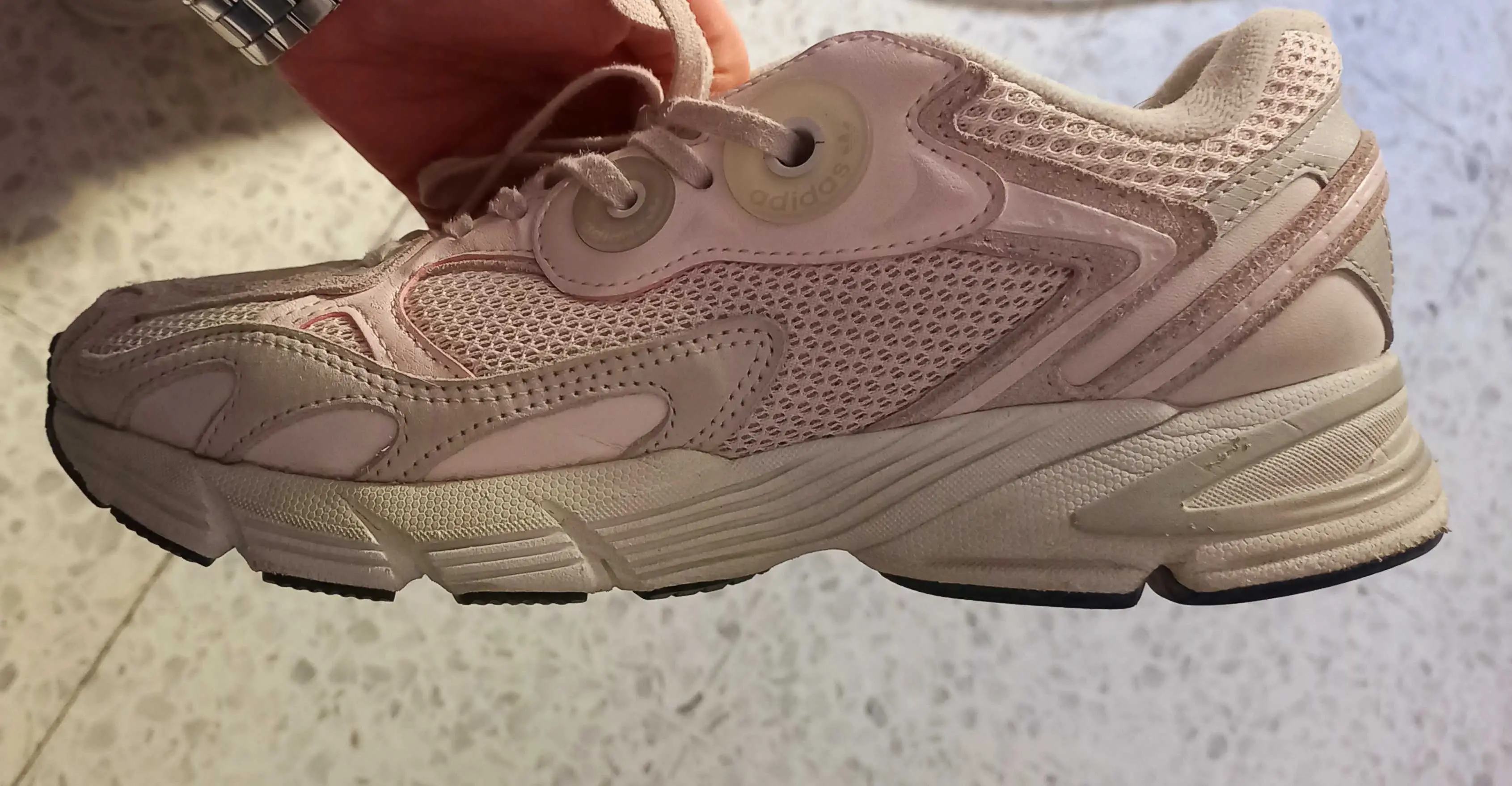  Adidas astir rose bebe à Tunis - Photo 3
