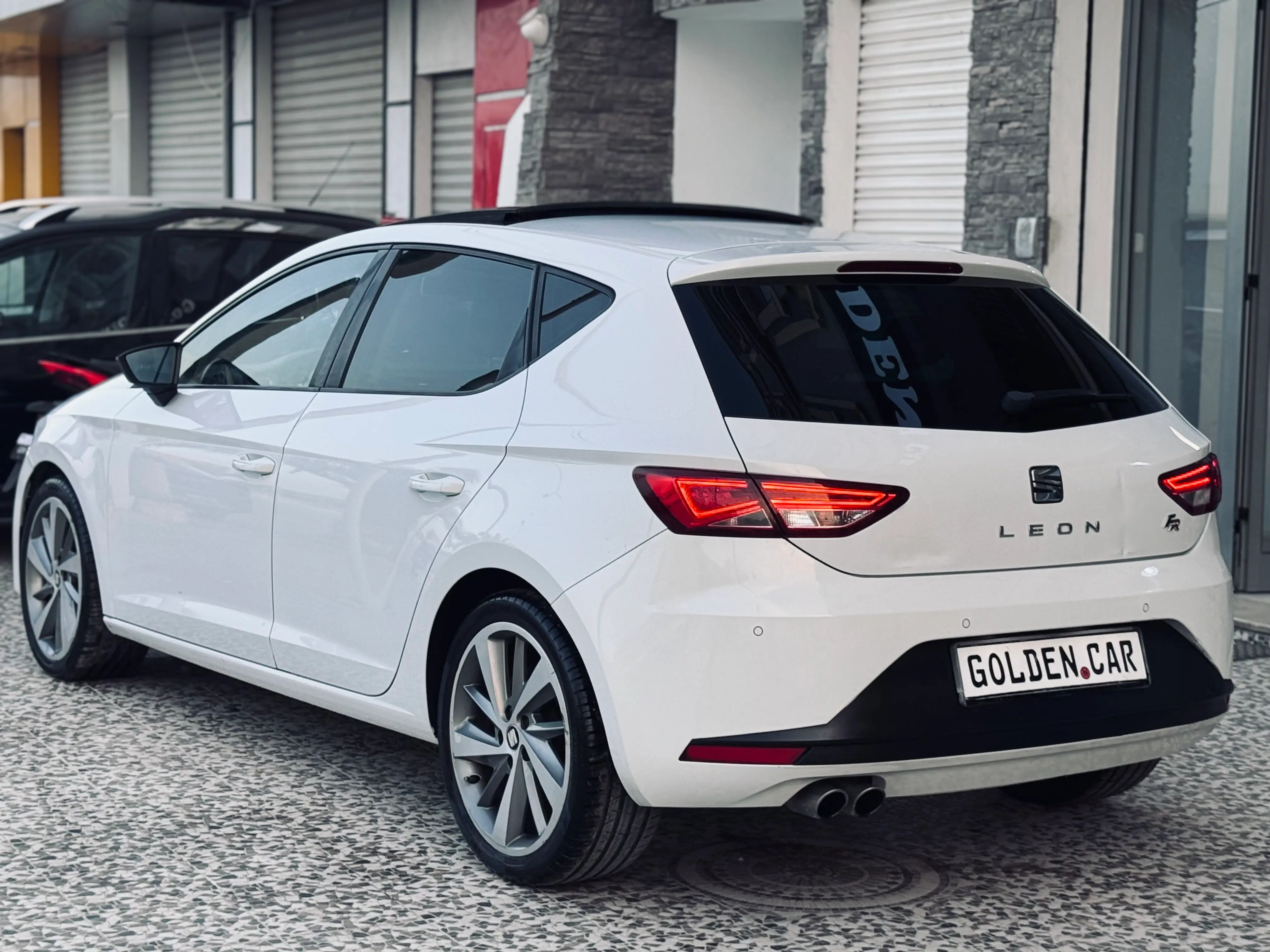  Seat Leon FR à Kairouan - Photo 3
