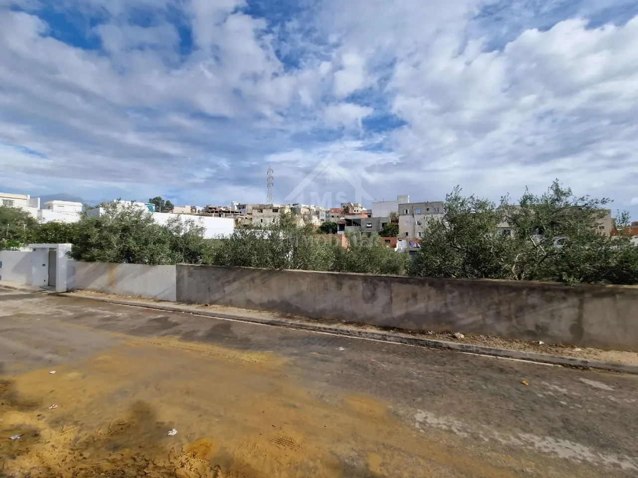  A louer local industriel lieu SOUSSE MESSADINE 