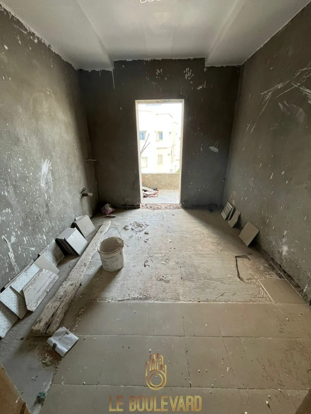  A Vendre Appartement S+2 Au 2ème étage Situé à Cité Ennacim (Mora), Nabeul à Nabeul - Photo 2