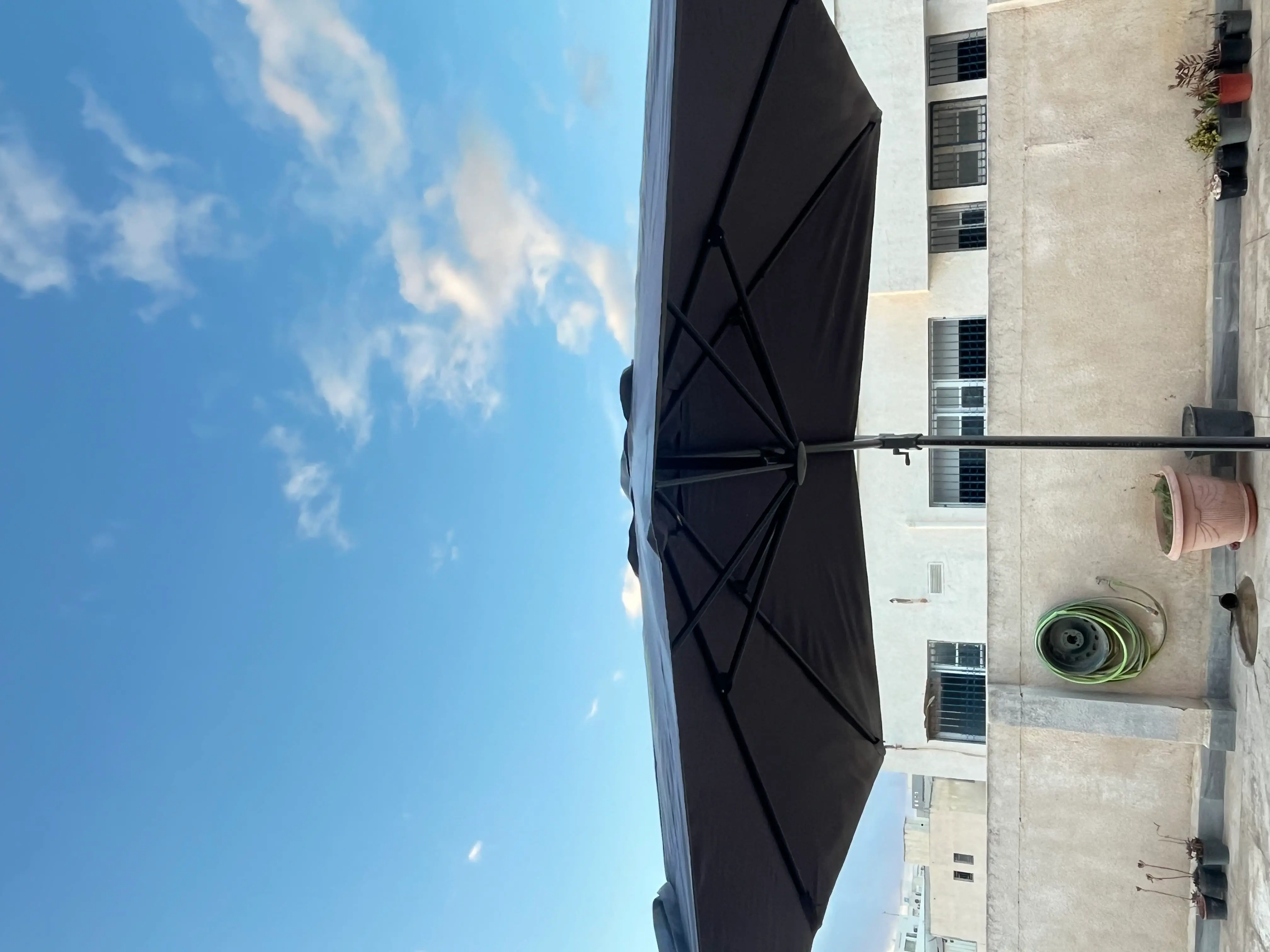  parasol à Ariana - Photo 2