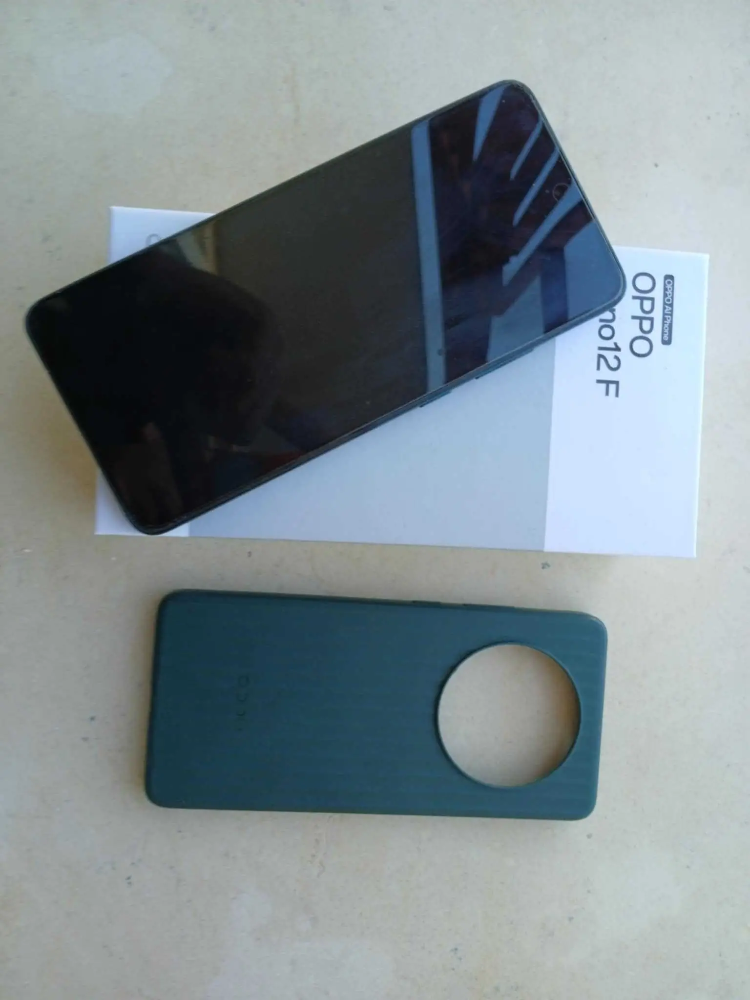  Oppo Reno 12f à Sfax - Photo 2