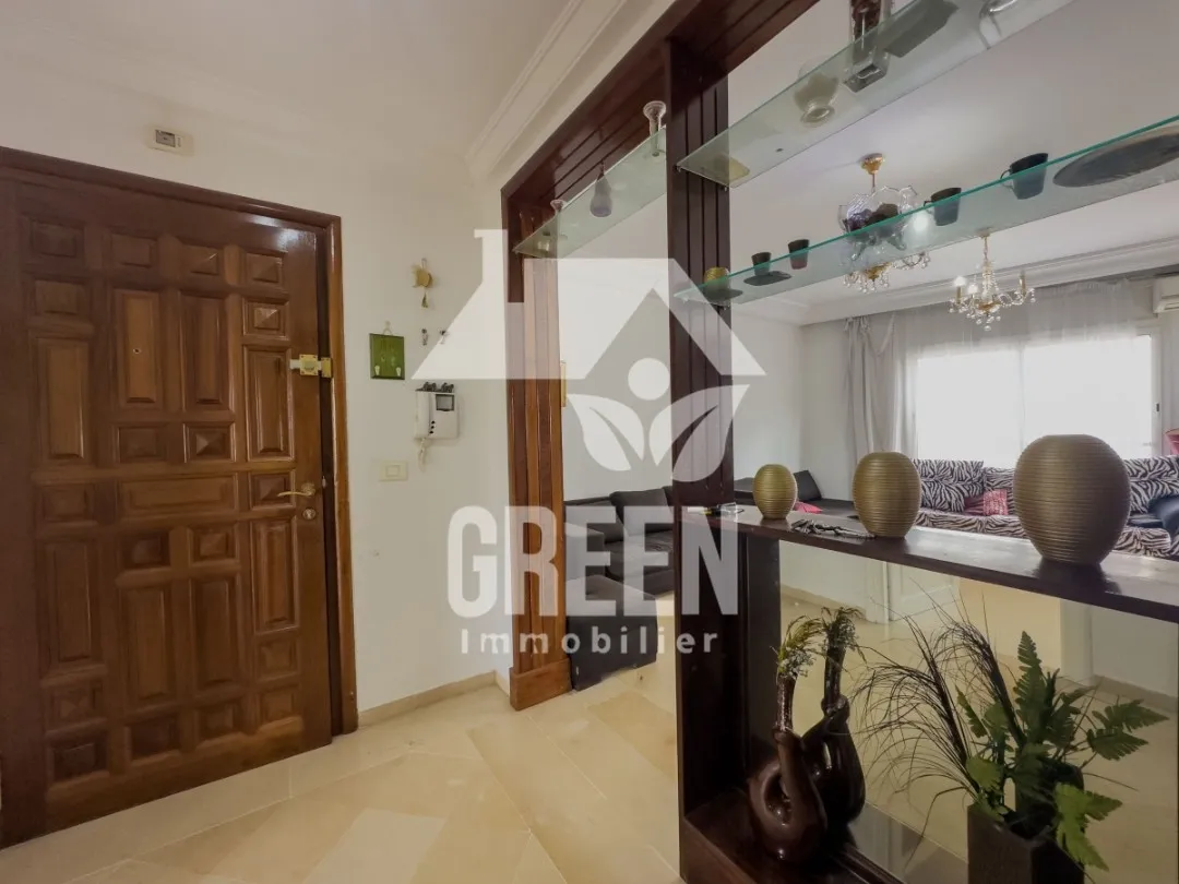 Bel appartement à Résidence Darine
