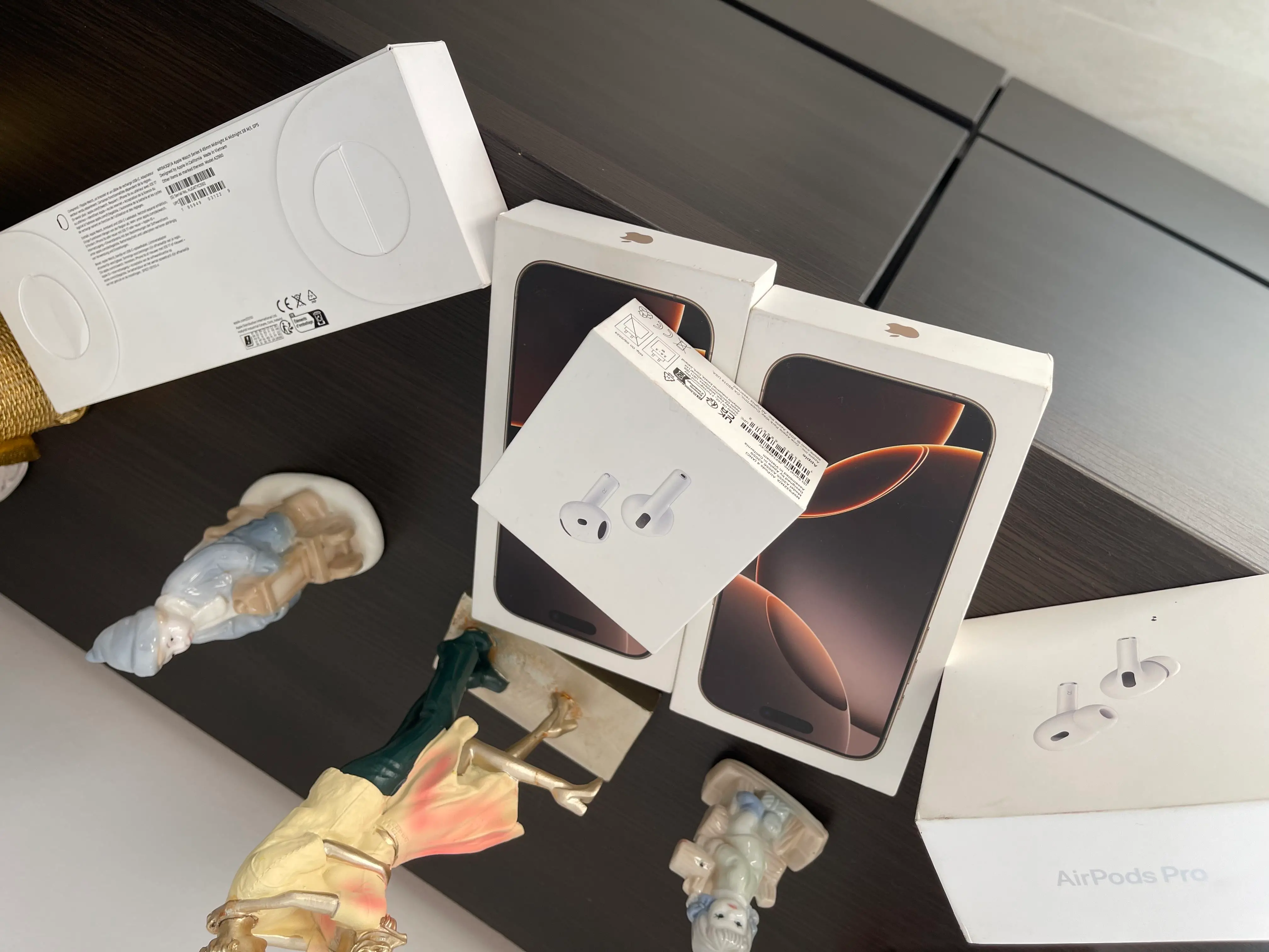  Iphone 16 pro et 16 pro max cacheté à Ariana - Photo 2
