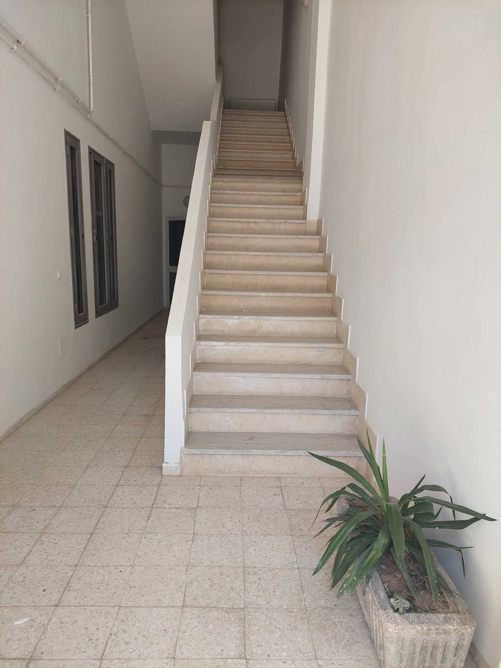  Charmante villa avec piscine à vendre à Hammamet Sud51355351 