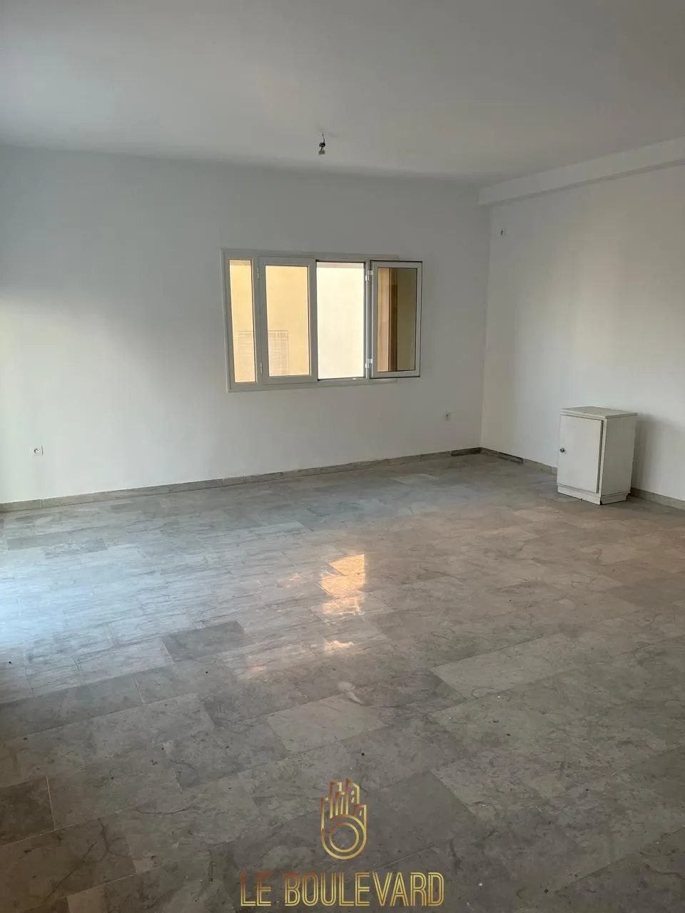  A Louer Etage De Villa S+1 Au 2ème étage à AFH Mrezga, Nabeul à Nabeul - Photo 2