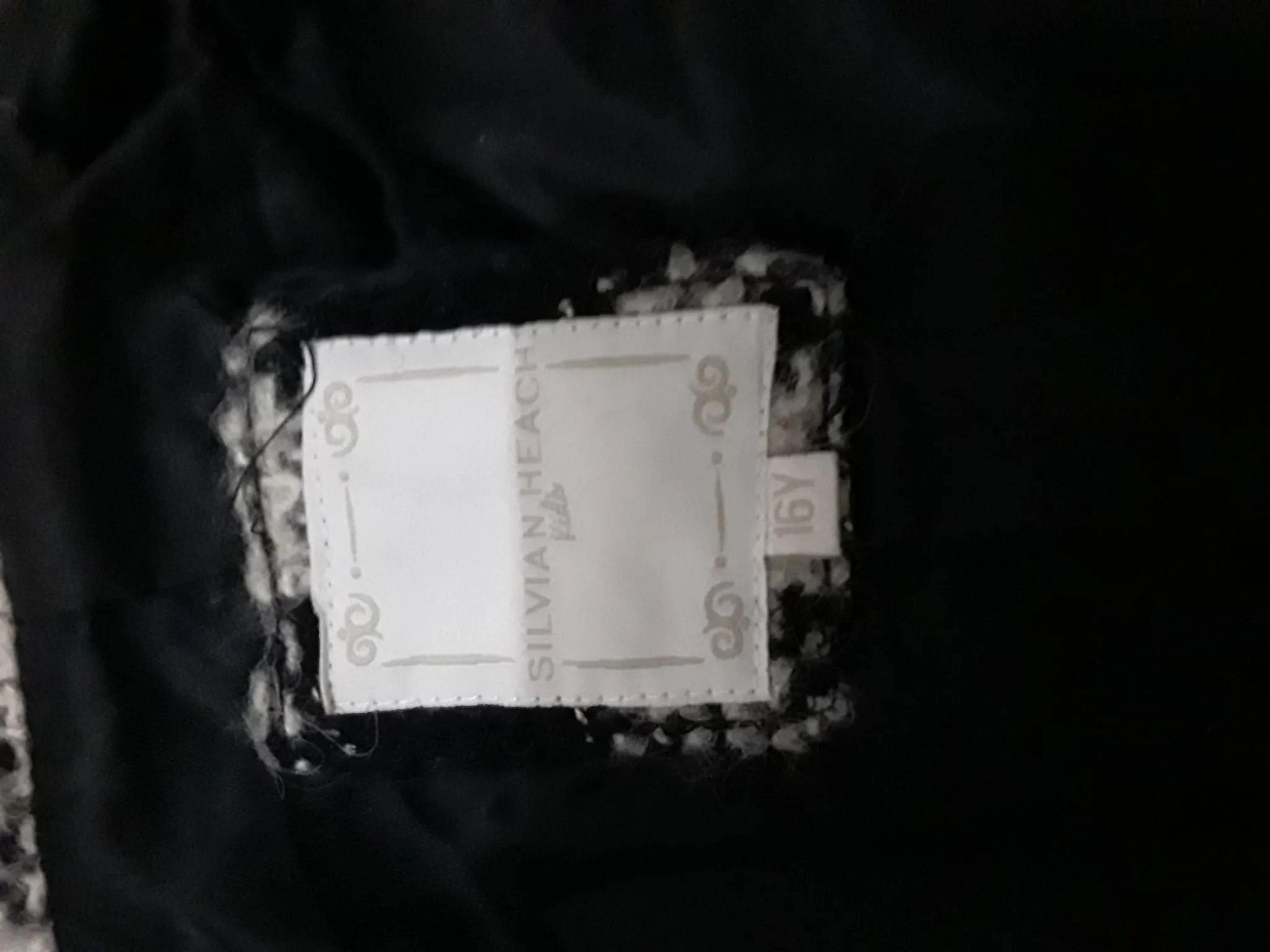  vente des vêtements à petits prix importés depuis l'étranger à Monastir - Photo 2