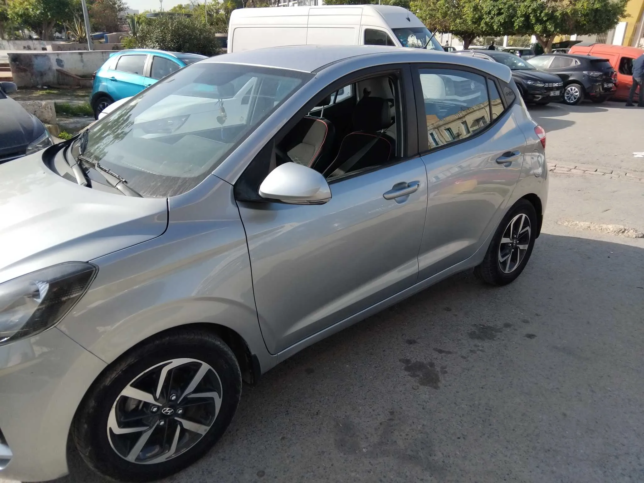  Hyundai i10 à Tunis - Photo 2