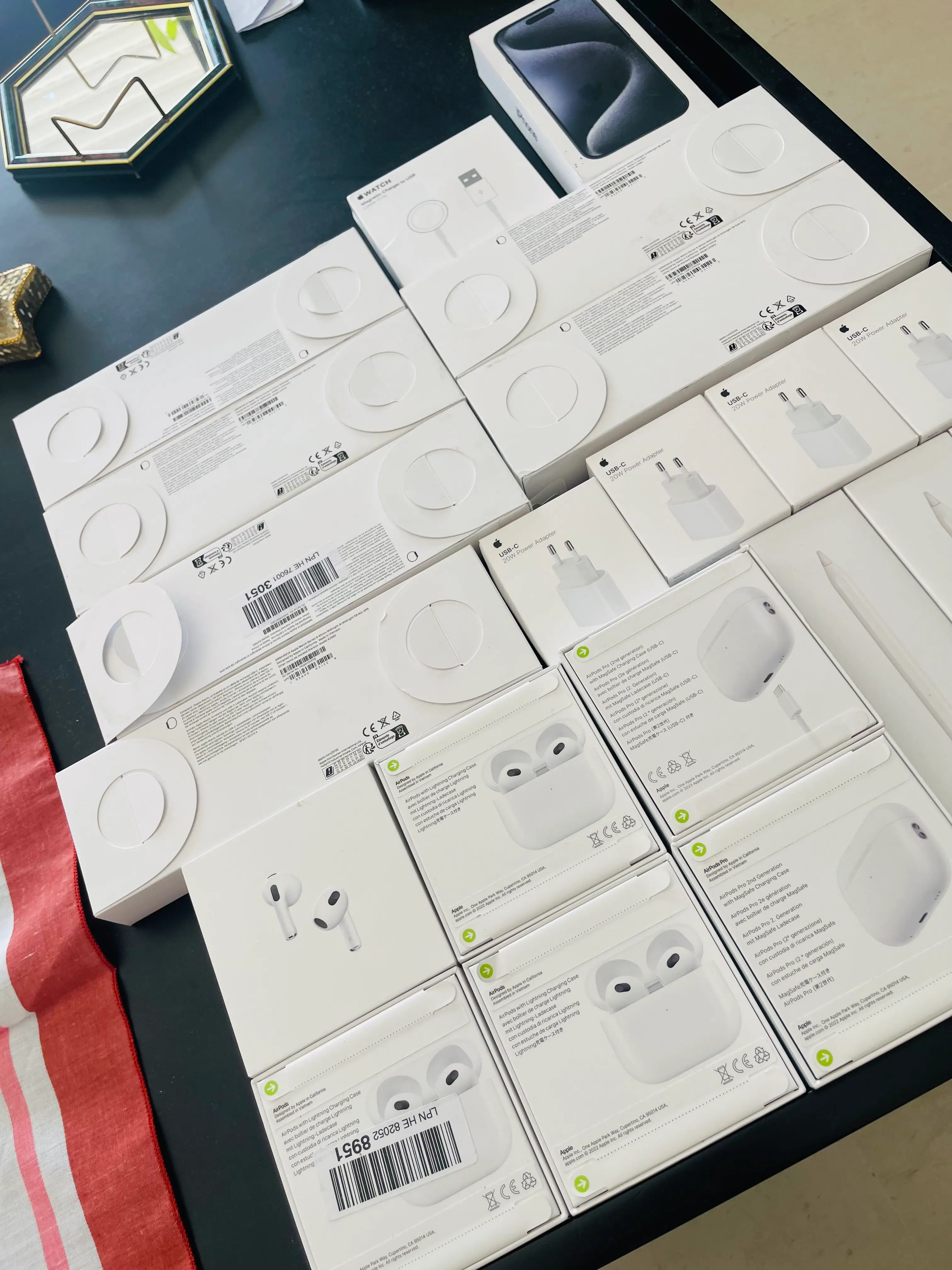  Airpods 3 cacheté à Ariana - Photo 2