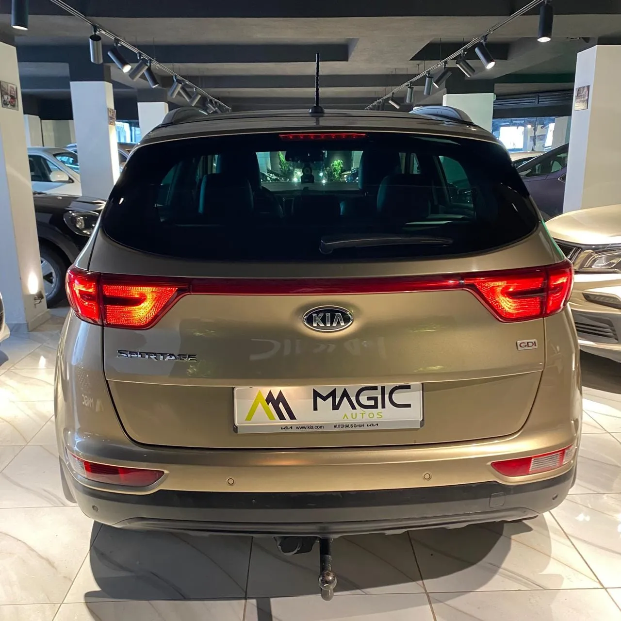  KIA SPORTAGE à Manouba - Photo 2