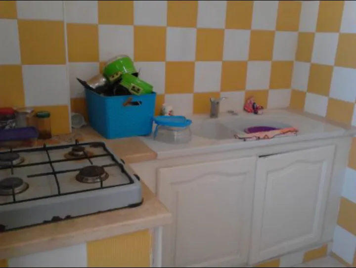  studio meublé pour étudiantes à Manouba - Photo 3