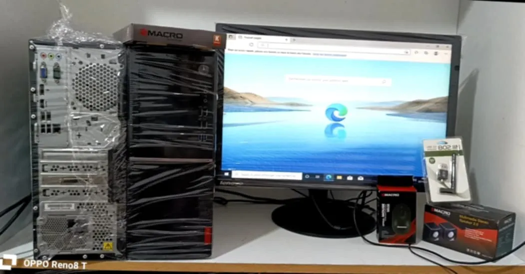  Pack lenovo 8ém-16Gb-256SSD+Ecran 22+accessoires à Tunis - Photo 2