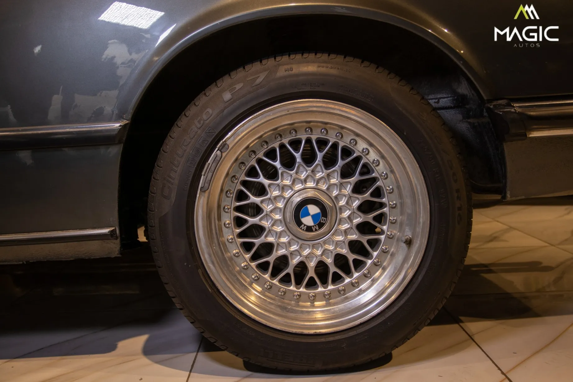  BMW E24 à Manouba - Photo 2