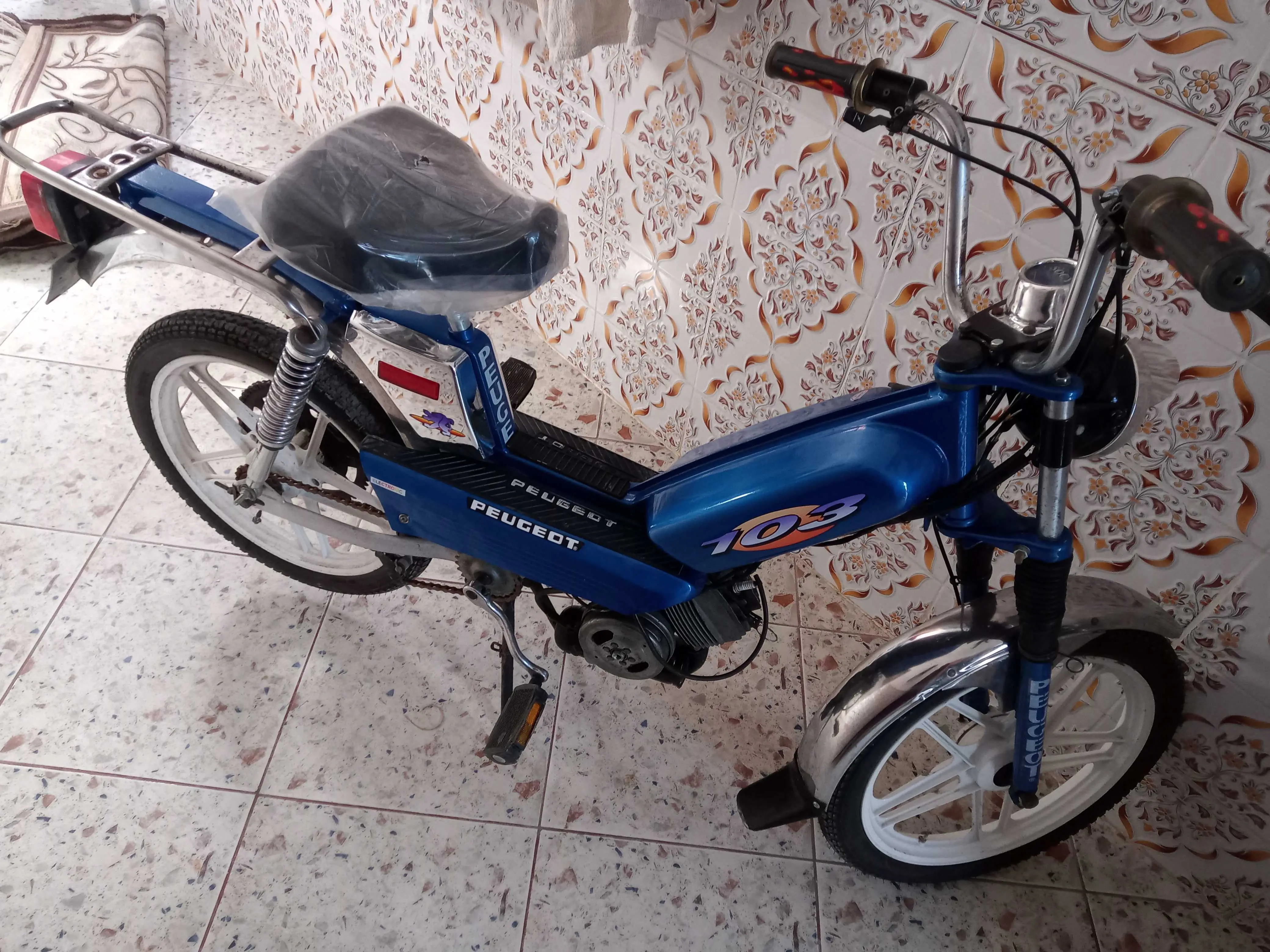  Deux motos Peugeot 103 ndhaf. à Nabeul - Photo 2