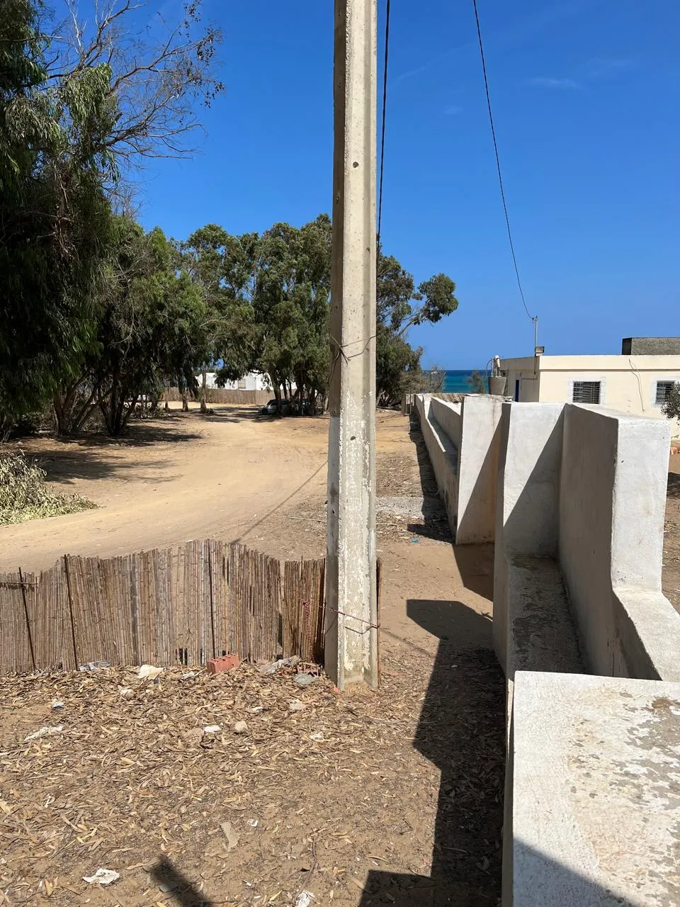  Terrain de 2377 m² a foukaia chott meriem 