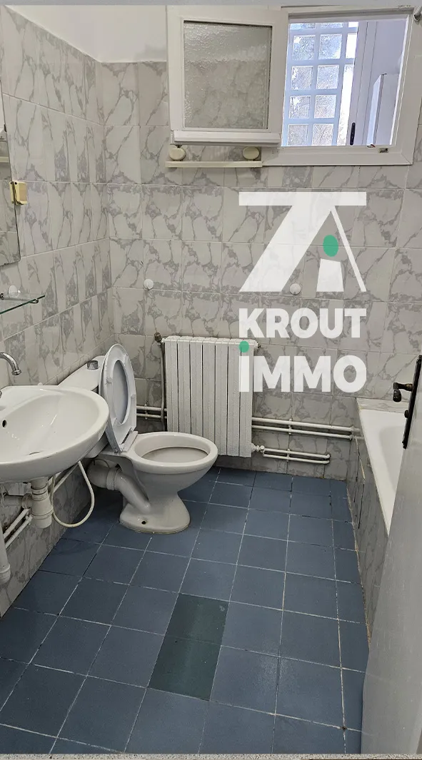  à louer un S+3 à Tunis - Photo 3