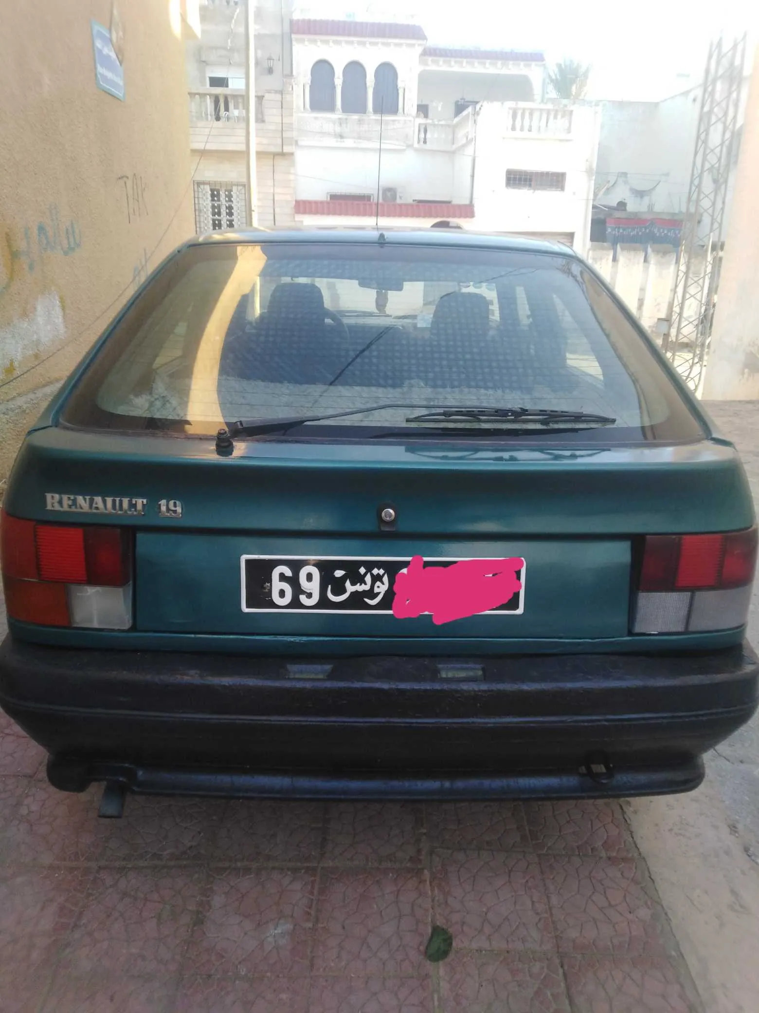  Renault 19 coupée à Tunis - Photo 2