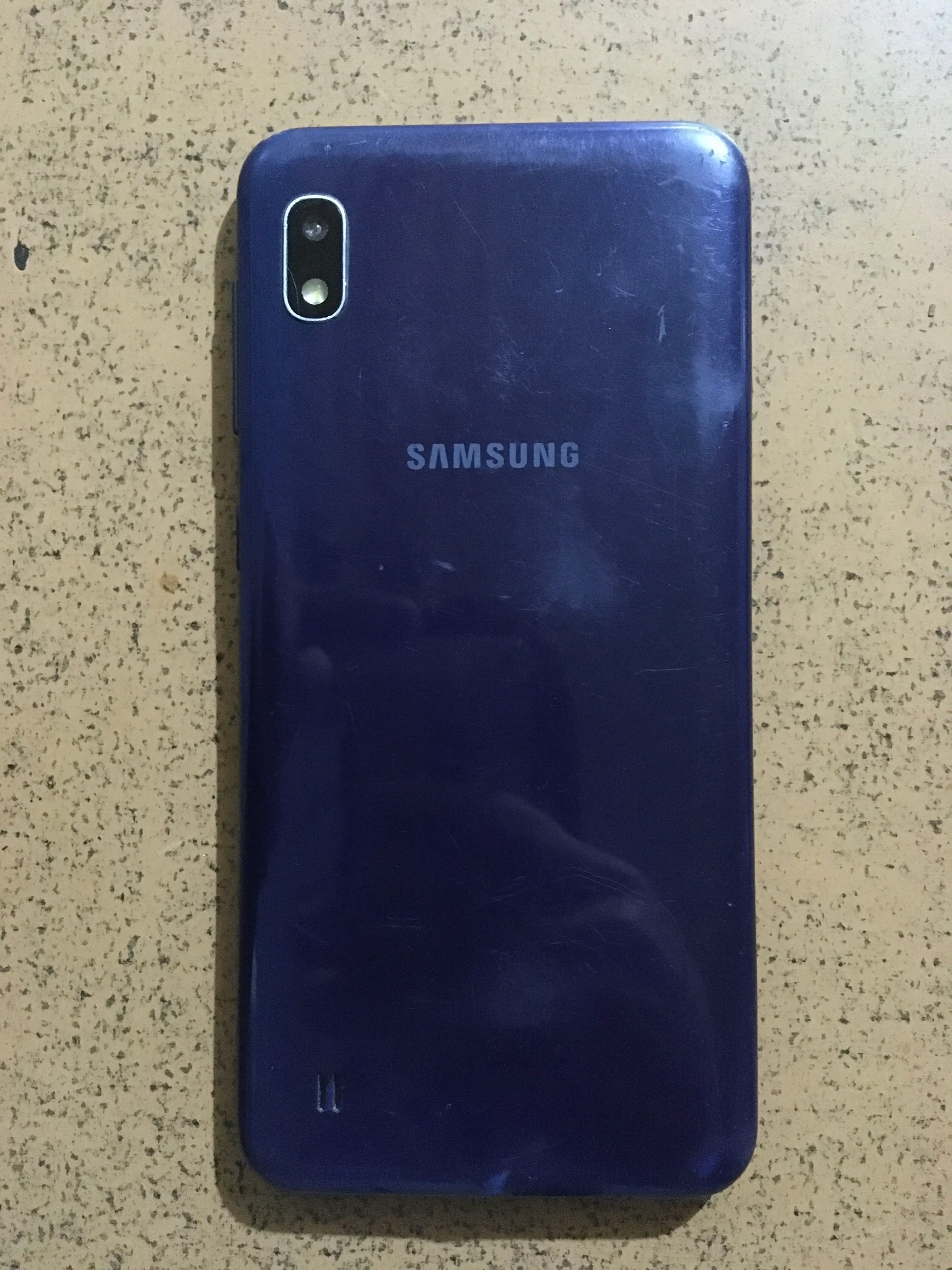  Samsung a10 La caméra arrière est cassée à Tunis - Photo 2