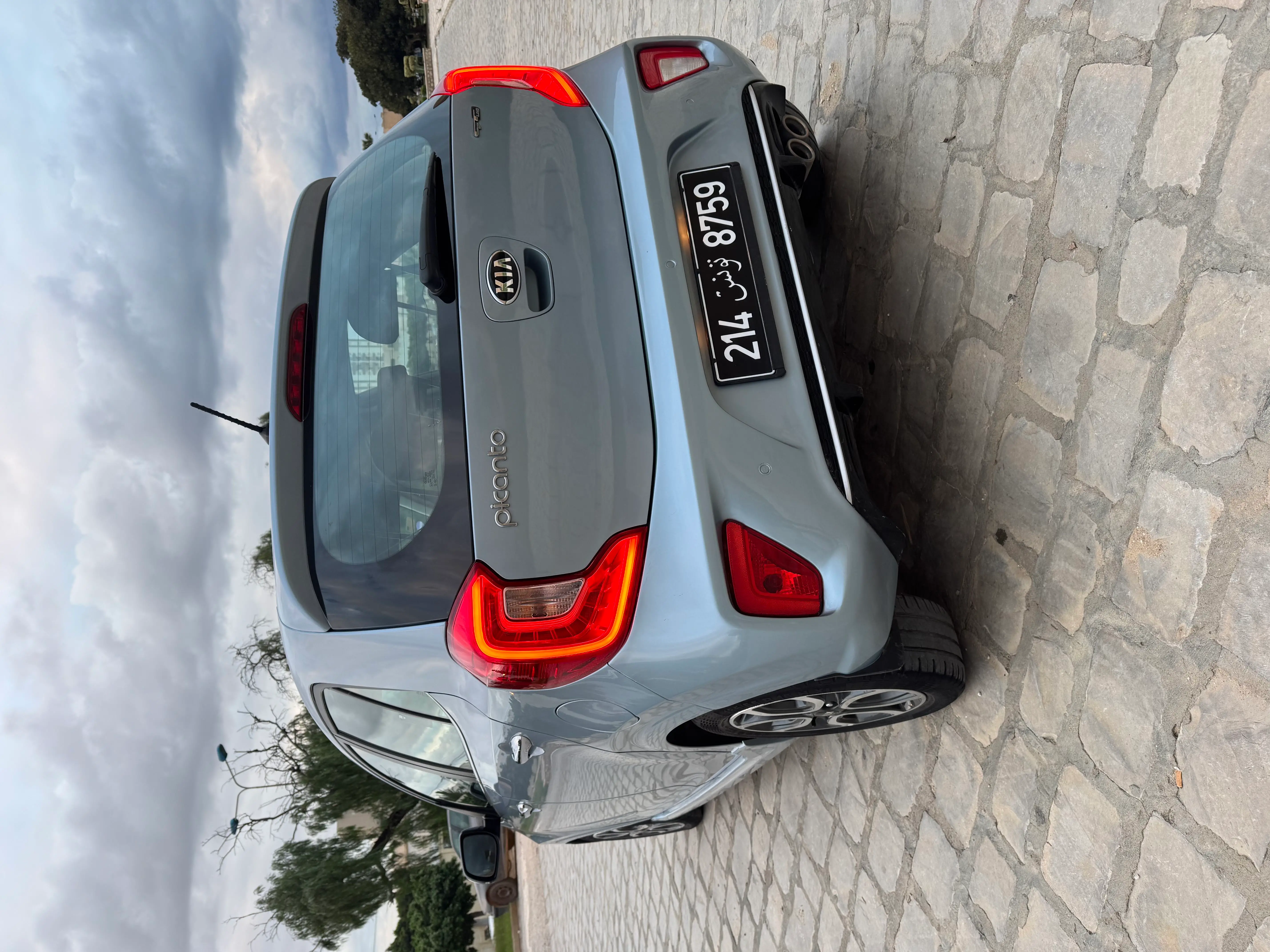 Kia Picanto GTLINE première main toute options à sousse - Photo 3