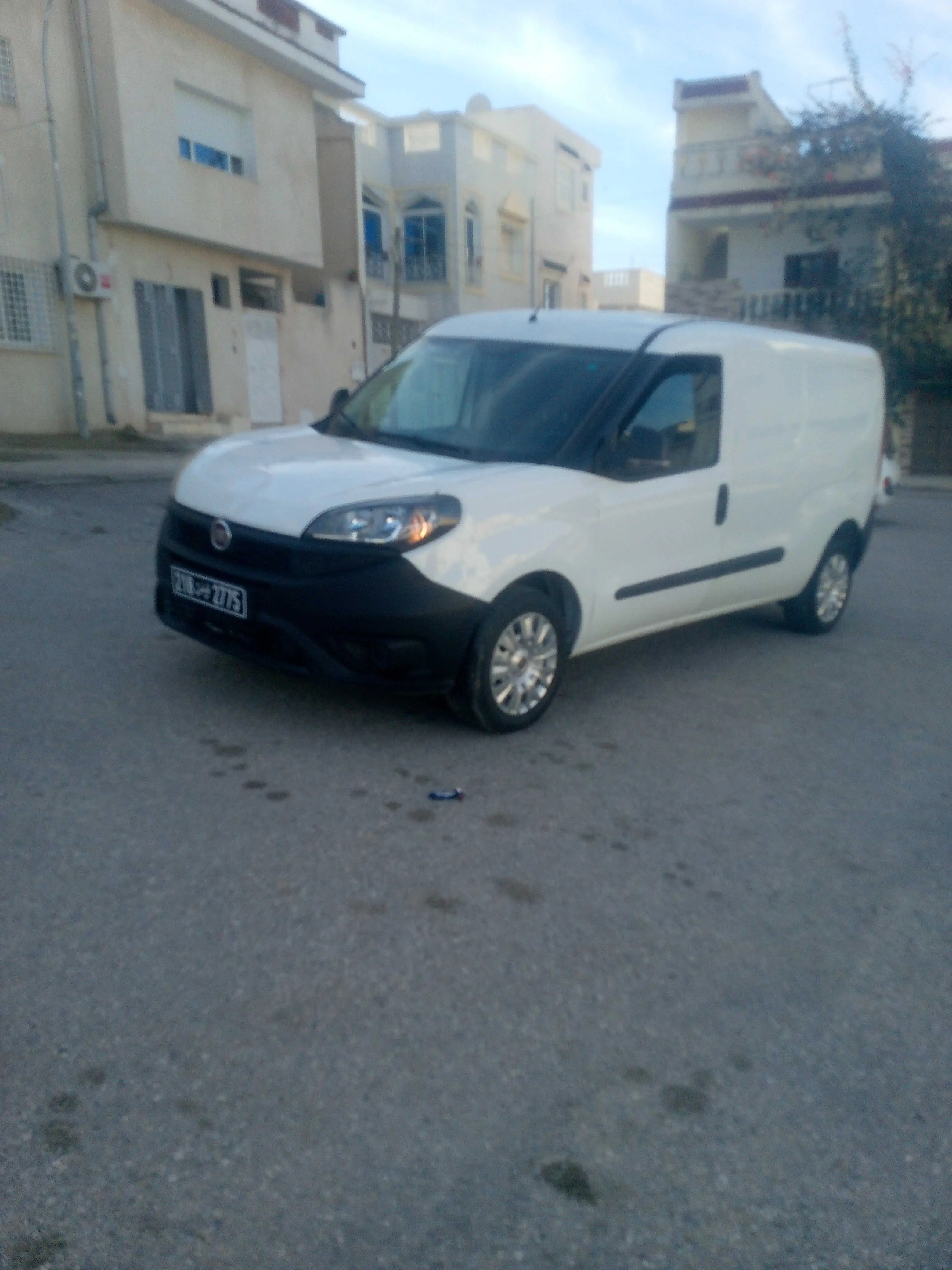  Fiat Doblo maxi 1ere ✋???? à Tunis - Photo 3